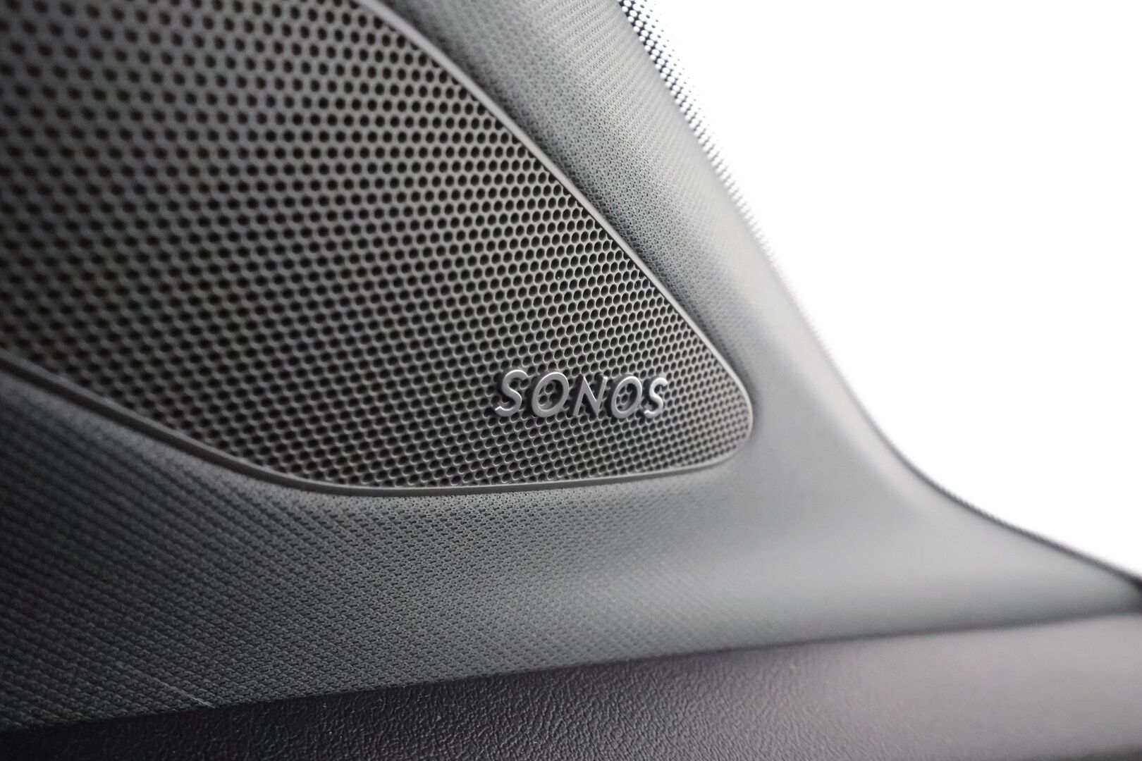 Audi Q4 e-tron 2023 40 e-tron Sportback * Lämpöpumppu / Sonos Audio / Peruutuskamera / Adapt.Vakkari / Navi / LED - 1-om Suomi-auto / Akku kuntotarkastettu / 2x Latauskaapelit / Kahdet renkaat