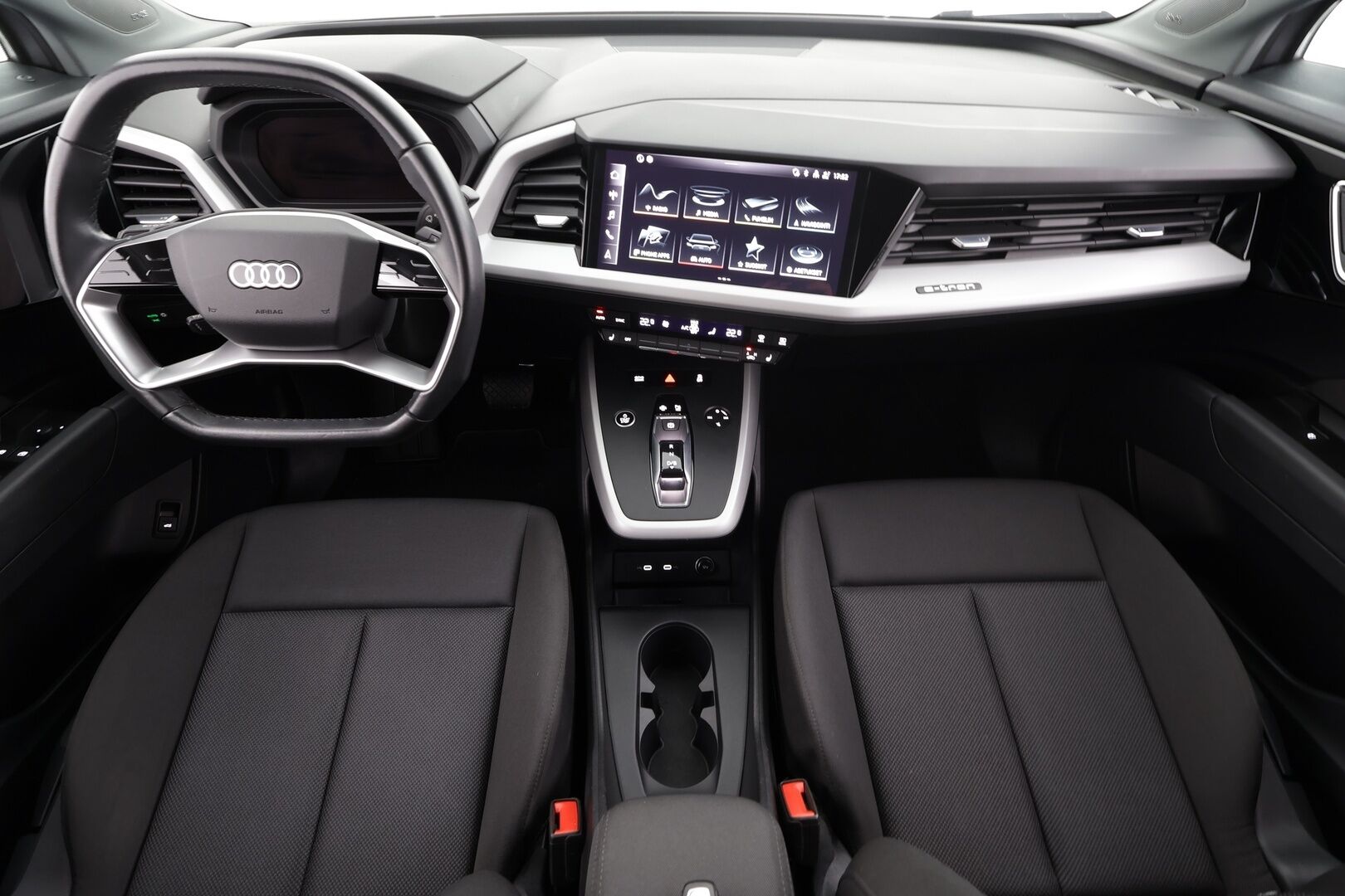 Audi Q4 e-tron 2023 40 e-tron Sportback * Sonos / ILP / ACC / LED / P.Kamera / Navi / Kaistavahti * - 1-om Suomi-auto / 2x Latauskaapelit / Kahdet renkaat - HULLUT JOULUT KORKOTARJOUS 2,49% 