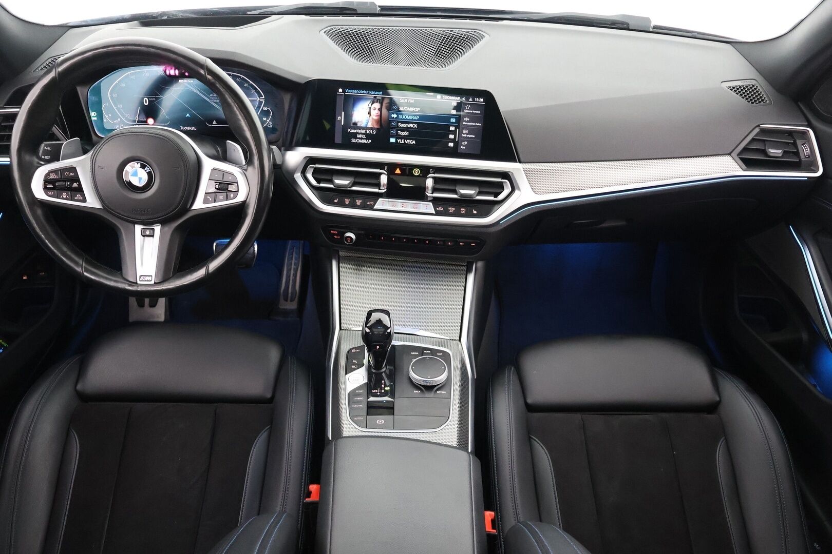 BMW 330e 2021 G21 Touring 330e xDrive M Sport - ACC | Laser | HUD | H/K | Panorama | Koukku | Comfort Access