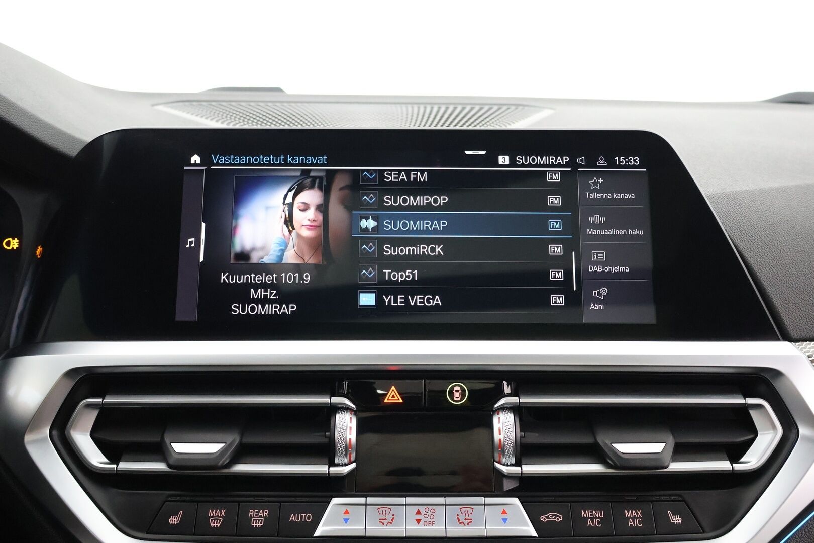 BMW 330e 2021 G21 Touring 330e xDrive M Sport - ACC | Laser | HUD | H/K | Panorama | Koukku | Comfort Access