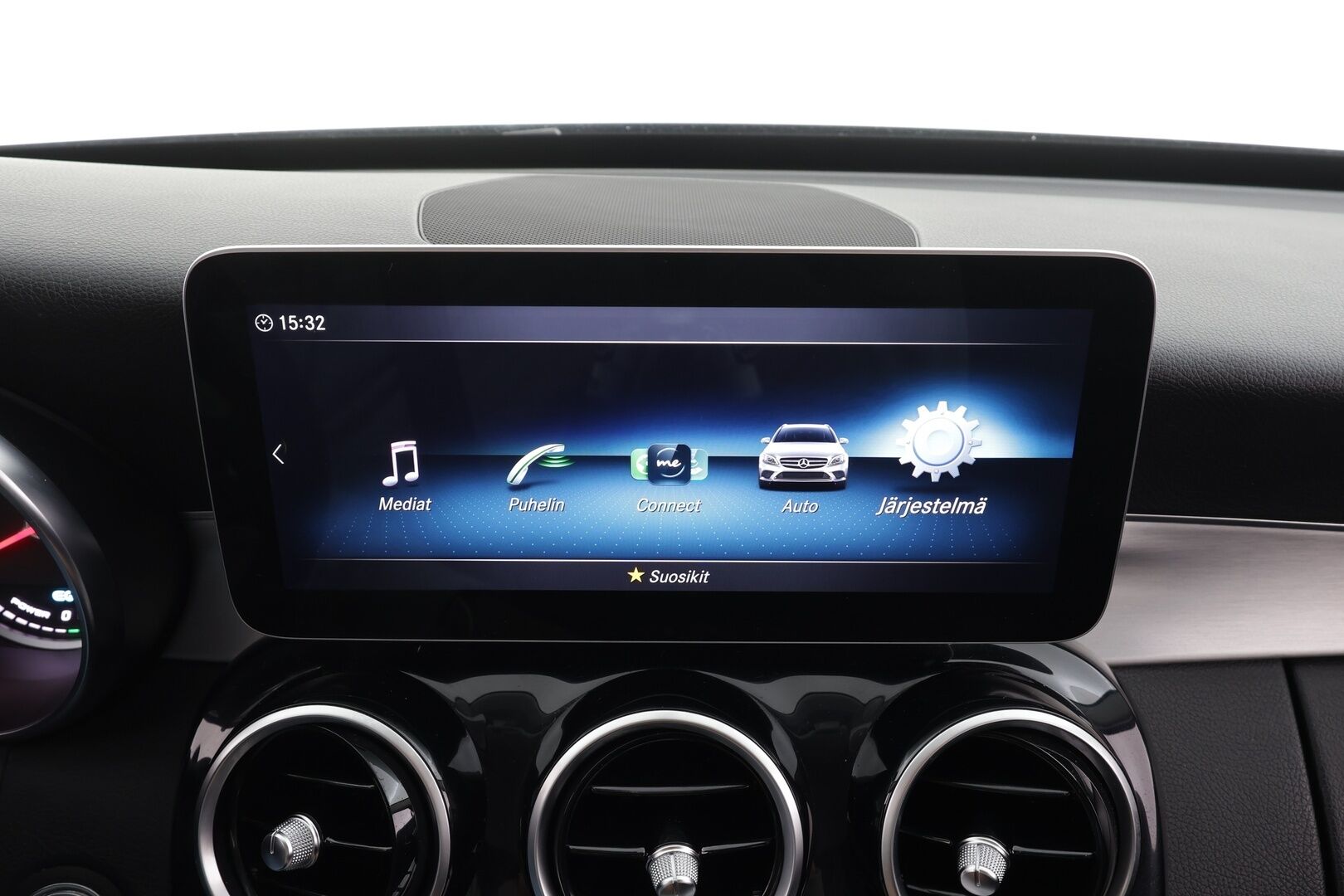 MERCEDES-BENZ C 2020 300 e T A Business Avantgarde Edition EQ Power * Vakkari / P.kamera / LED / Navi / Koukku / Sähköluukku * - Kahdet renkaat aluvanteilla / Merkkihuollettu - HULLUT BLACKWEEK JATKOT - KORKOTARJOUS 2,49%