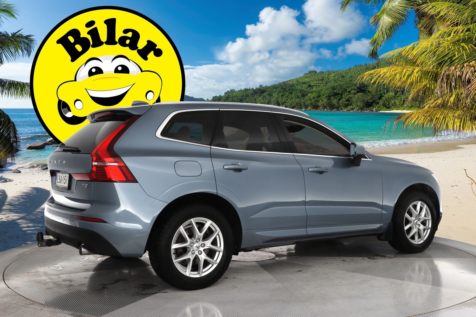 Volvo XC60 2019 T8 Twin-Engine Momentum Advanced ** Adapt. Vak. / Panorama / Puolinahat / Vetokoukku / Pilot assist **