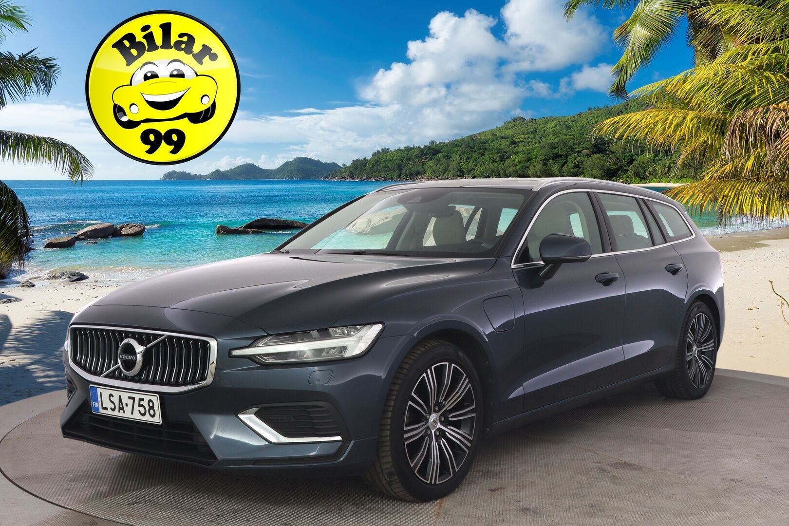 Volvo V60 2019 T8 AWD aut Inscription ** Panorama / Webasto / Adapt.vak / Nahat / VOC / BLIS / P-kamera / Navi / Full-LED / Koukku ** - Merkkihuollettu! / Jakohihna vaihdettu 05/2025! - Osta nyt, maksa vasta ensi vuonna