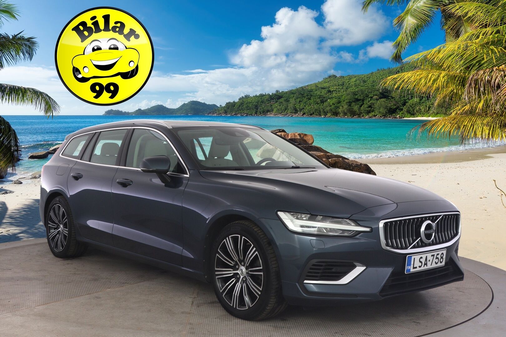 Volvo V60 2019 T8 AWD aut Inscription ** Panorama / Webasto / Adapt.vak / Nahat / VOC / BLIS / P-kamera / Navi / Full-LED / Koukku ** - Merkkihuollettu! / Jakohihna vaihdettu 05/2025!