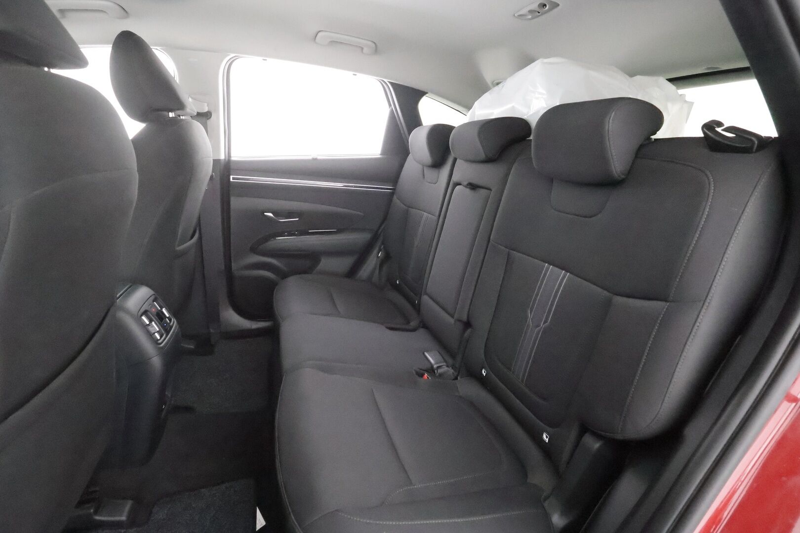 Hyundai Tucson 2023 1.6 T-GDi 265 hv Plug-in 4WD 6AT Premium - | Koukku | KRELL | ACC | LED | 360 | Sisätilanlämmitin | Kaistavahti | Katveavustin | Navi | Keyless | Digimittaristo | HDA | 1-om Suomi-auto | Kahdet renkaat |