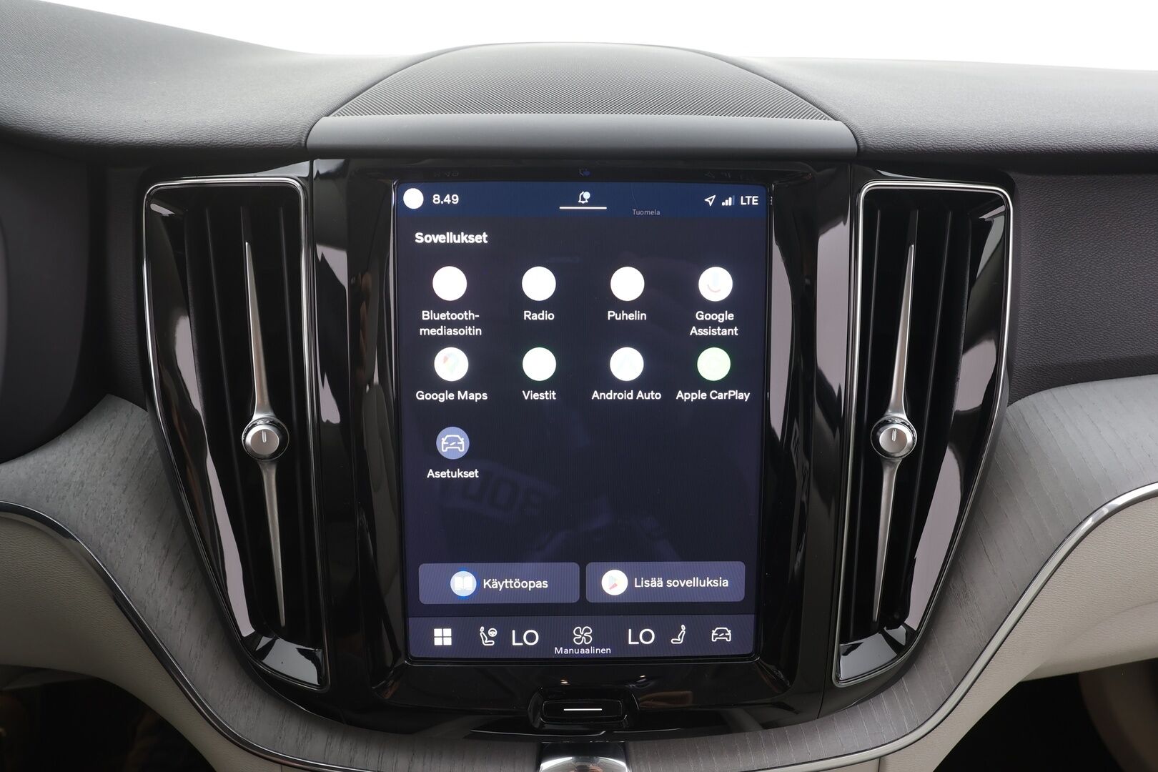 Volvo XC60 2023 T6 AWD Long Range Core aut - | Panorama | Webasto | Koukku | ACC | Full-LED | P.Kamera | Sporttinahat Muistilla | HP Audio | Navi | Kaistavahti | Keyless | 1-om Suomi-auto | 2x Latauskaapelit | Kahdet renkaat | Merkkihuollot |