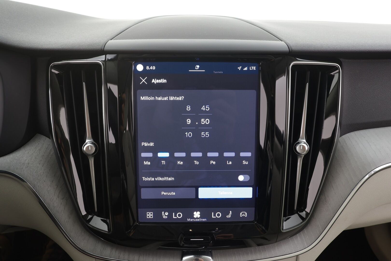 Volvo XC60 2023 T6 AWD Long Range Core aut - | Panorama | Webasto | Koukku | ACC | Full-LED | P.Kamera | Sporttinahat Muistilla | HP Audio | Navi | Kaistavahti | Keyless | 1-om Suomi-auto | 2x Latauskaapelit | Kahdet renkaat | Merkkihuollot |