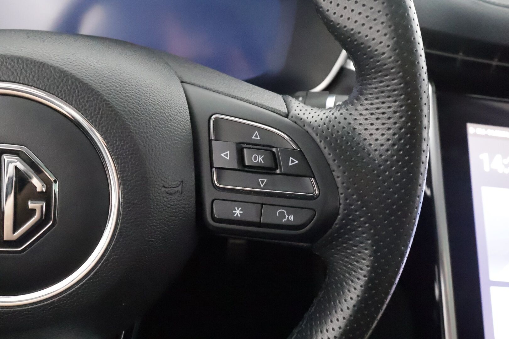 MG Marvel R 2023 Performance AWD - | ACC | ILP | Koukku | BOSE | Ilmastoidut sähkönahat | Panorama | Muistipenkki | 360° | Keyless | Lane Assist | BSM | Merkkihuollot | 2x renkaat aluin |