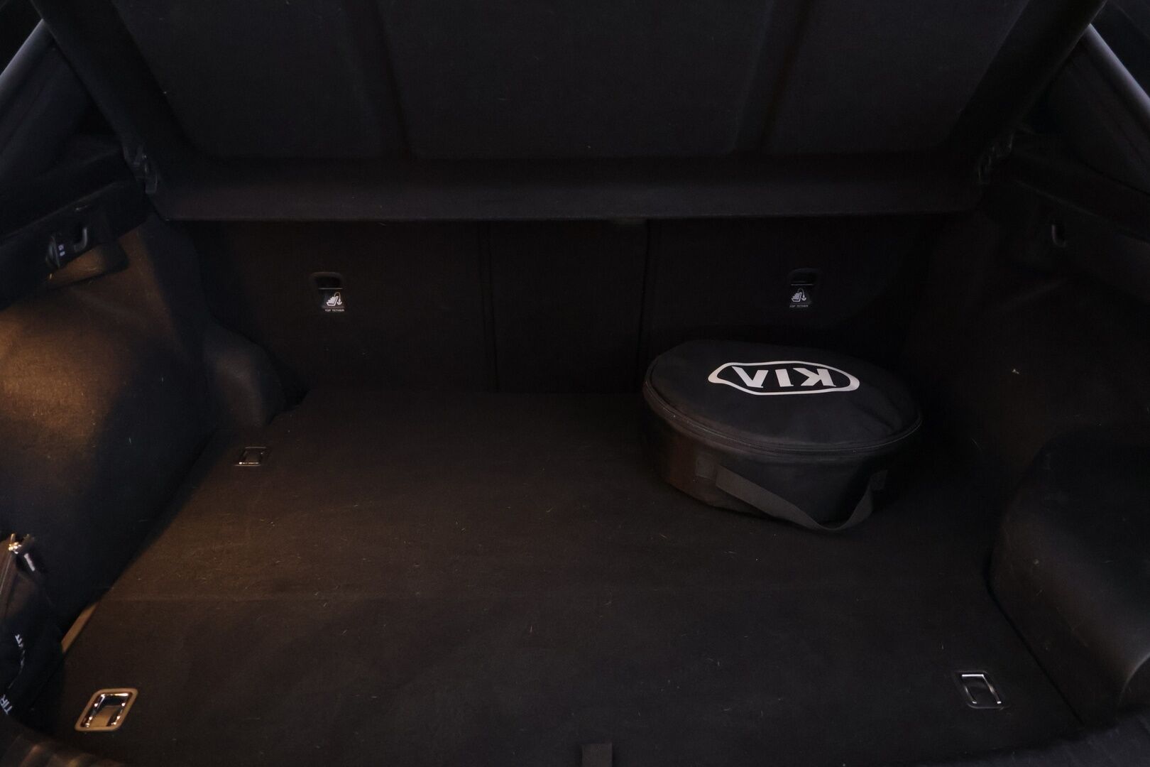 KIA XCEED 2020 Plug-In Hybrid Advance Plus 2 *Ilmastoidut & Muistipenkit / Panorama / Ratinlämmitin / ACC / P. Kamera / Parkpilot / Lohko* - Super varusteet! / Todella siisti kuntoinen! 