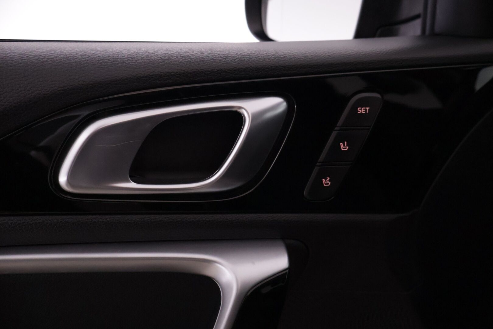 KIA XCEED 2020 Plug-In Hybrid Advance Plus 2 *Ilmastoidut & Muistipenkit / Panorama / Ratinlämmitin / ACC / P. Kamera / Parkpilot / Lohko* - Super varusteet! / Todella siisti kuntoinen! 