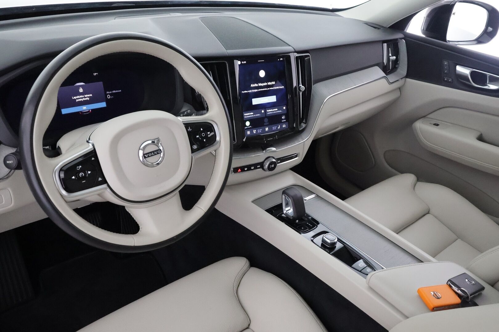 Volvo XC60 2023 T6 AWD Long Range Plus Dark aut - | ACC | Webasto | Panorama | muistipenkit | Full-LED | High Performance audio | Sporttinahat | P.Kamera | Digimittaristo | 1.Om Suomi-auto | Kahdet Renkaat |