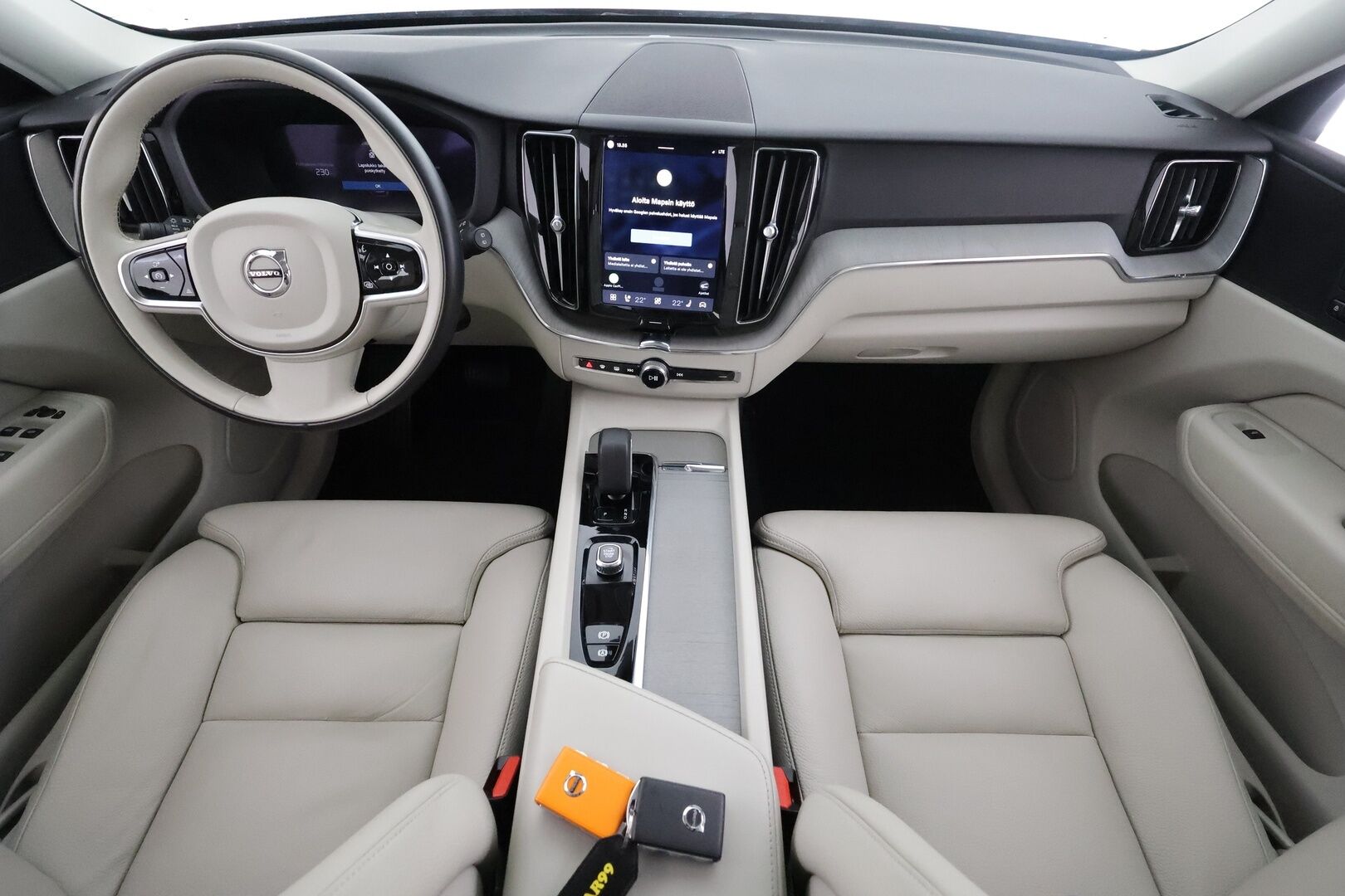 Volvo XC60 2023 T6 AWD Long Range Plus Dark aut - | ACC | Webasto | Panorama | muistipenkit | Full-LED | High Performance audio | Sporttinahat | P.Kamera | Digimittaristo | 1.Om Suomi-auto | Kahdet Renkaat |
