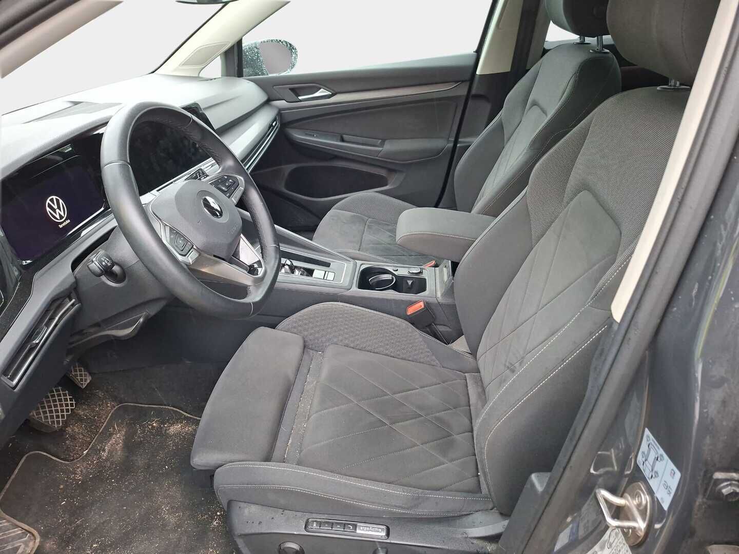 Volkswagen Golf 2021 Style eHybrid 150 kW (PHEV) DSG-automaatti - ACC | Navi | Tutkat | Kangas-Alcantara | AppConnect | Ambient