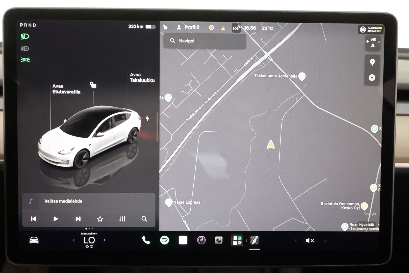 Tesla Model 3 2023 RWD - | ILP | ACC | Lasikatto | Matrix-LED | Muistipenkki | P.Kamera | Premium Speakers | Navi | Kaistavahti | Keyless | 1-om Suomi-auto | Kahdet renkaat | 2x Latauskaapelit | 