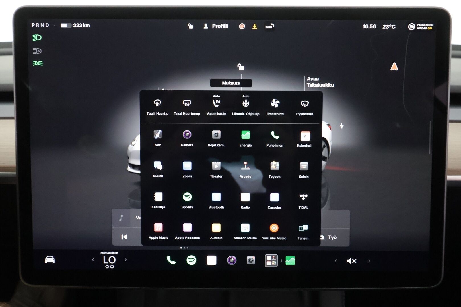 Tesla Model 3 2023 RWD - | ILP | ACC | Lasikatto | Matrix-LED | Muistipenkki | P.Kamera | Premium Speakers | Navi | Kaistavahti | Keyless | 1-om Suomi-auto | Kahdet renkaat | 2x Latauskaapelit | 