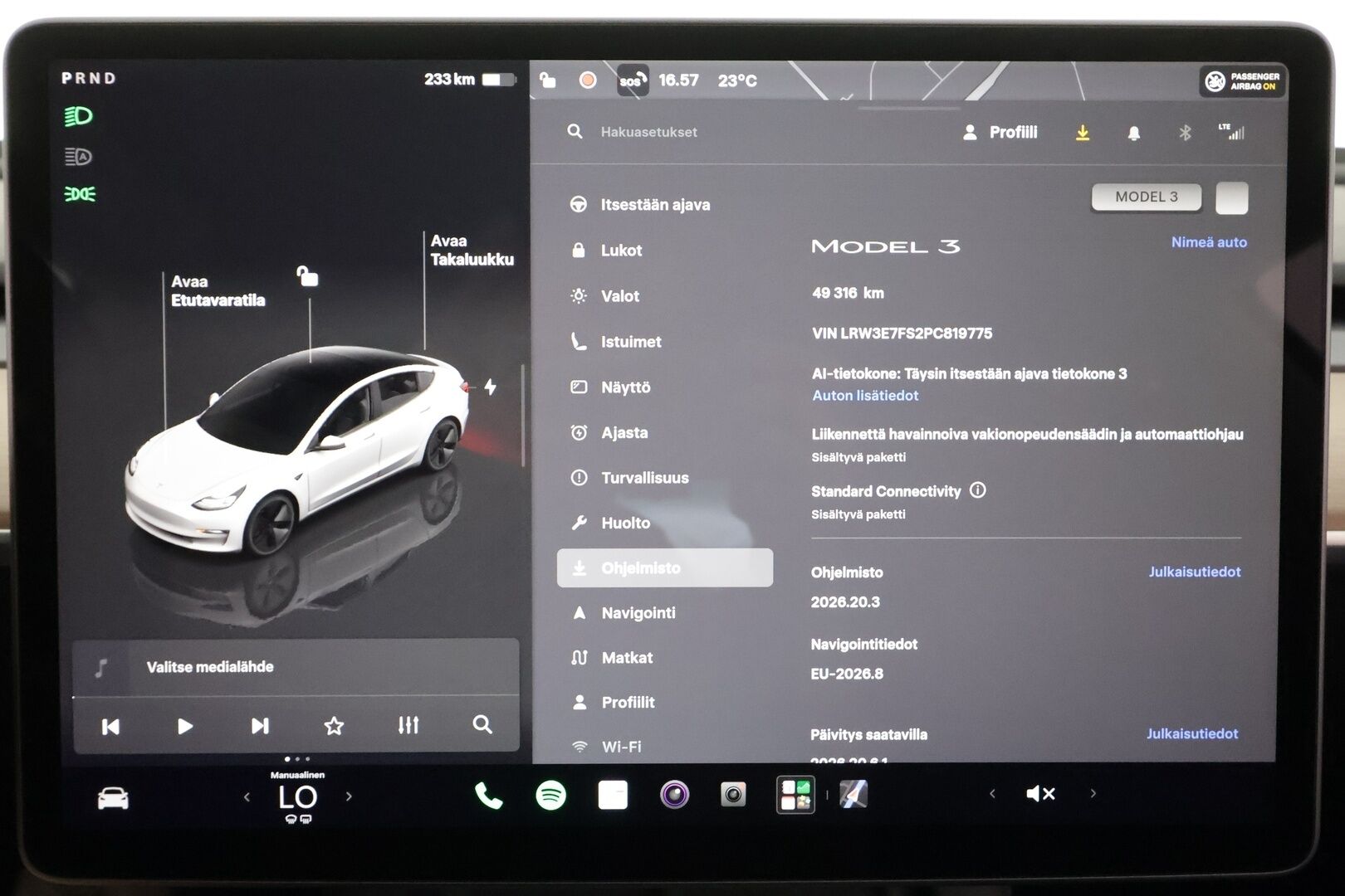 Tesla Model 3 2023 RWD - | ILP | ACC | Lasikatto | Matrix-LED | Muistipenkki | P.Kamera | Premium Speakers | Navi | Kaistavahti | Keyless | 1-om Suomi-auto | Kahdet renkaat | 2x Latauskaapelit | 