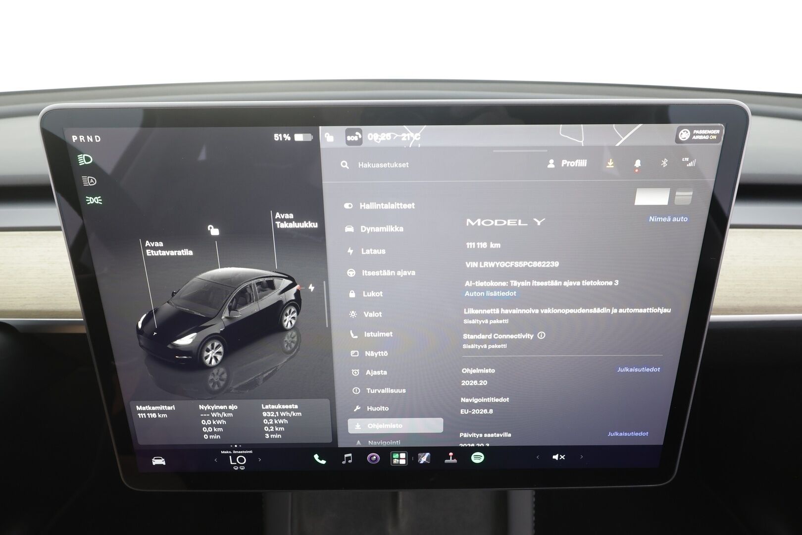 Tesla Model Y 2023 RWD - | ACC | ILP | Koukku | Ryzen | Matrix | Premium Audio | Lasikatto | Muistipenkki | Nahat | P.kamera | 2x renkaat aluin | 1-om suomauto | ALV |