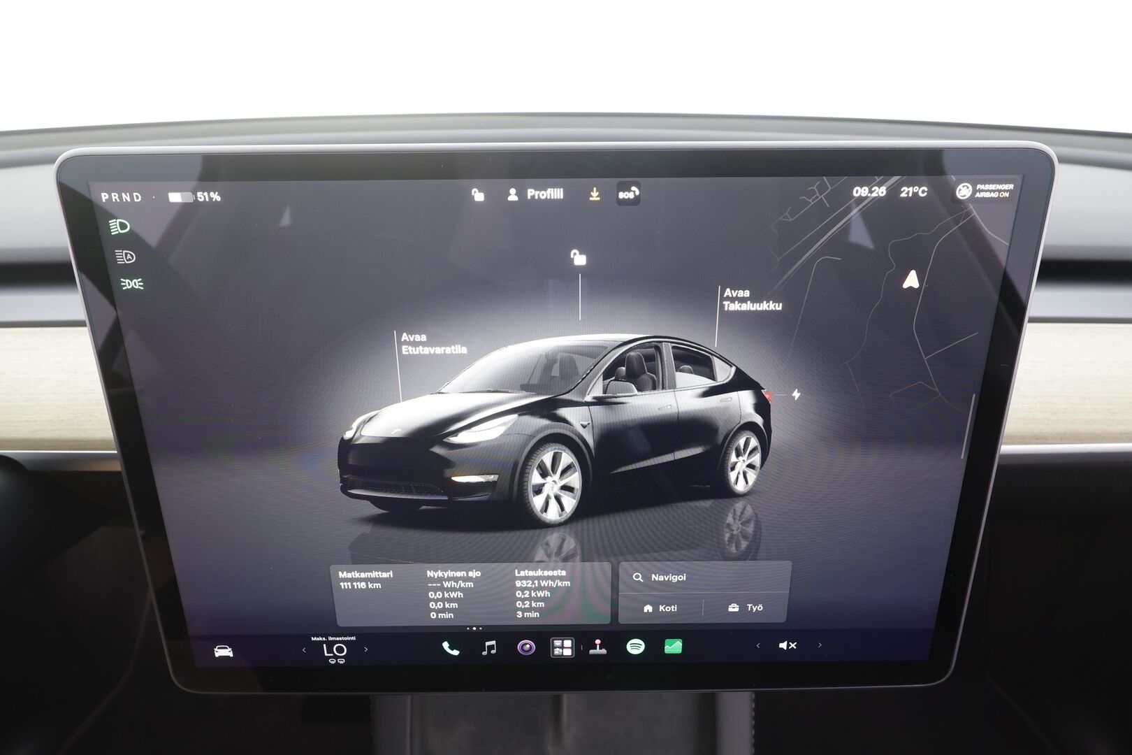 Tesla Model Y 2023 RWD - | ACC | ILP | Koukku | Ryzen | Matrix | Premium Audio | Lasikatto | Muistipenkki | Nahat | P.kamera | 2x renkaat aluin | 1-om suomauto | ALV |