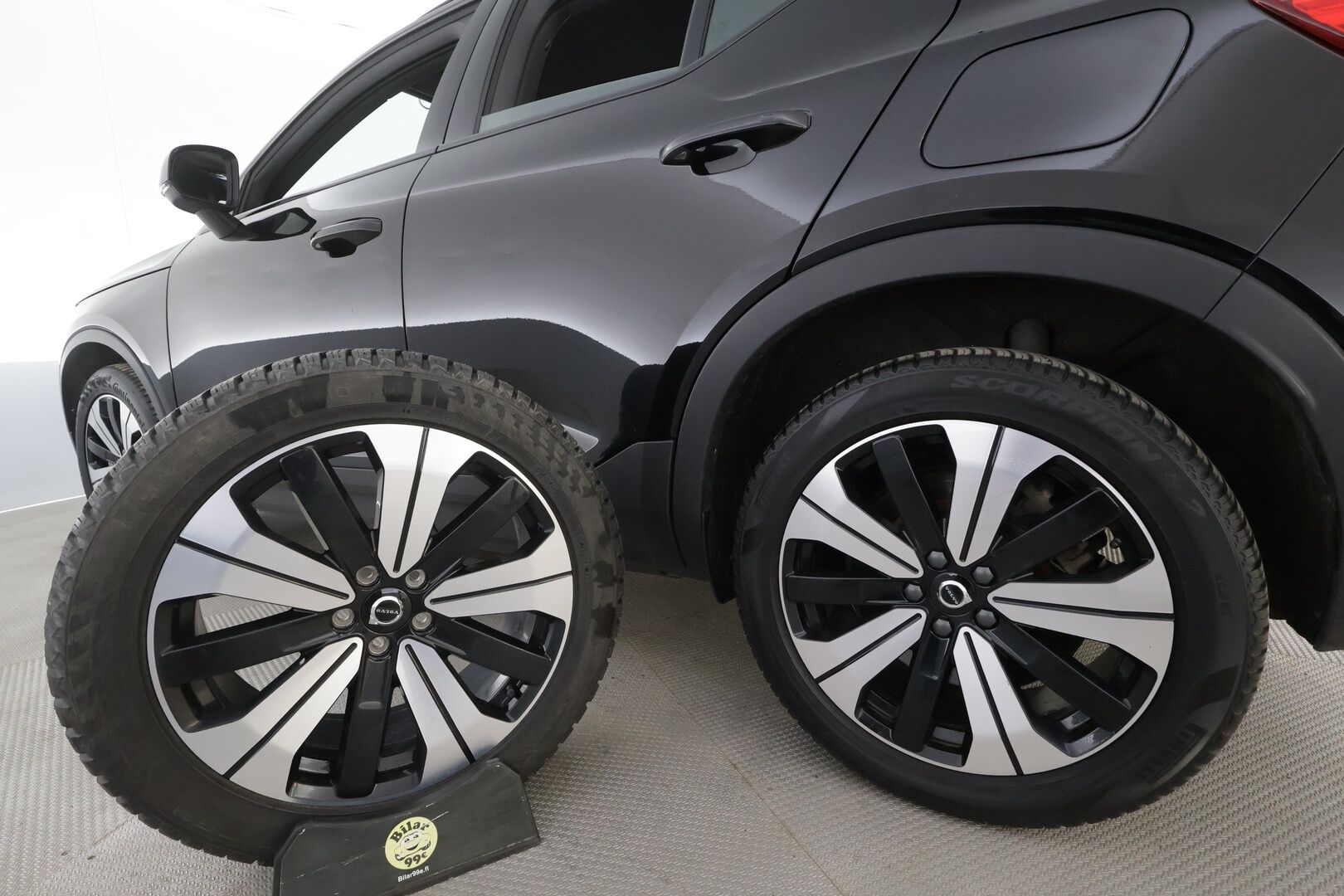 Volvo XC40 2023 Recharge Single Plus aut -  | ACC | ILP | Koukku | Muistipenkki | LED | P.Kamera | Sporttipenkit | Keyless | Apple&Android | 1.Om Suomi-auto | Kahdet Renkaat |