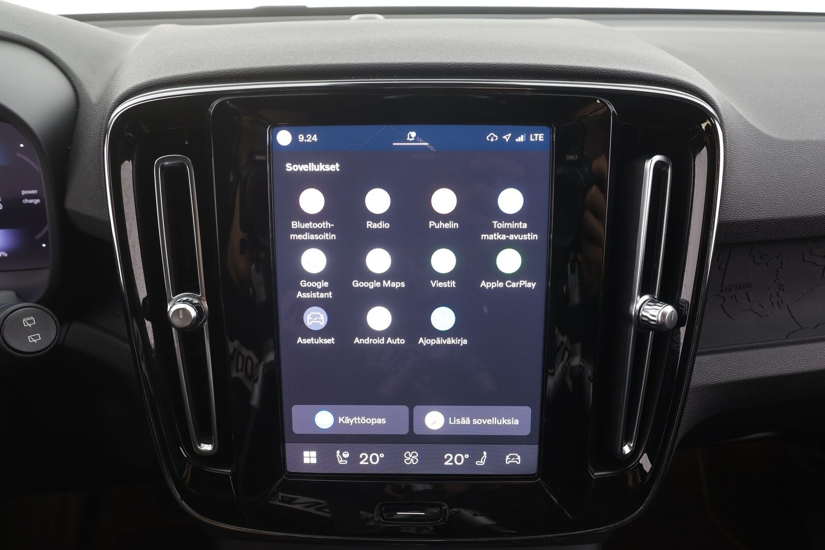 Volvo XC40 2023 Recharge Single Plus aut -  | ACC | ILP | Koukku | Muistipenkki | LED | P.Kamera | Sporttipenkit | Keyless | Apple&Android | 1.Om Suomi-auto | Kahdet Renkaat |