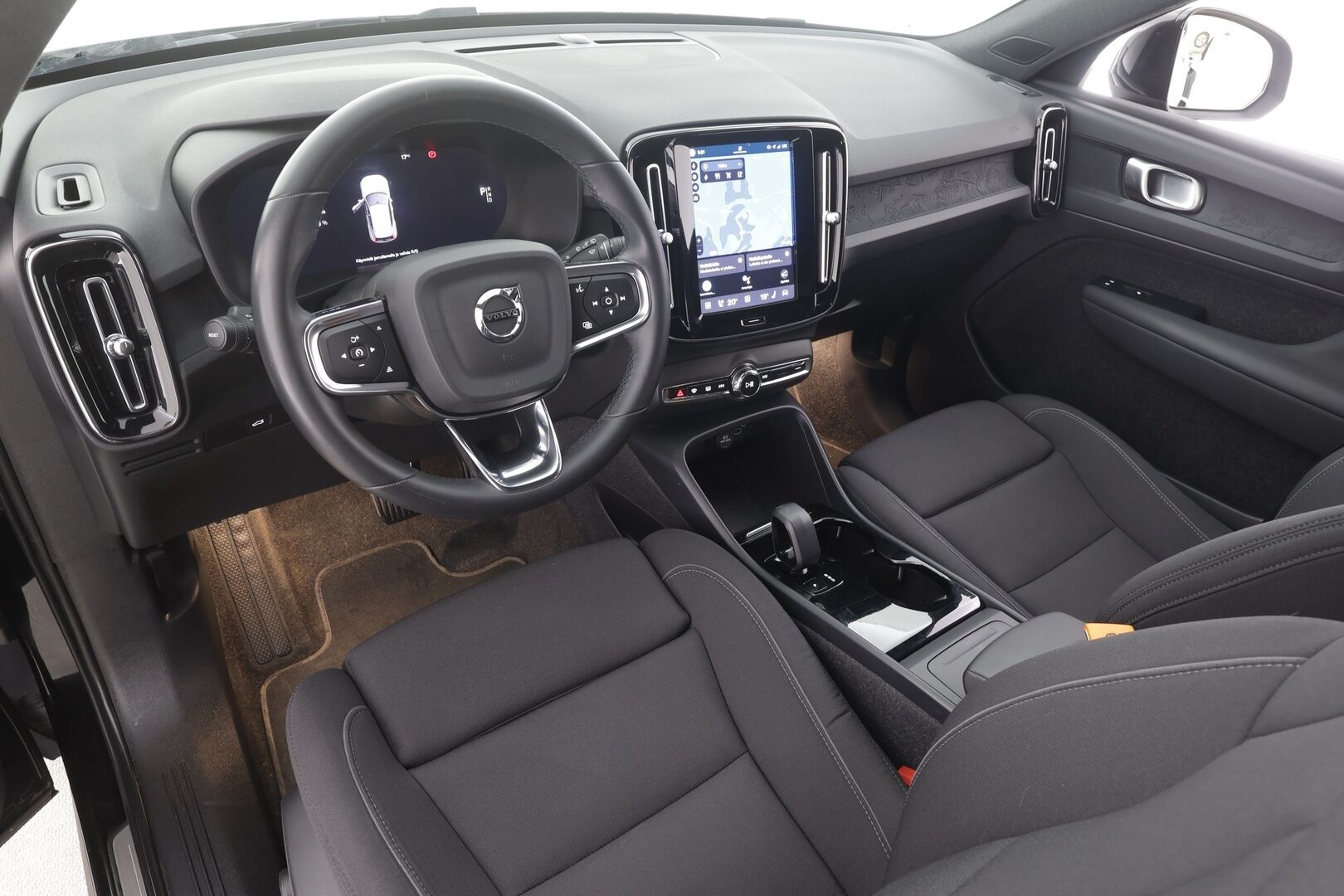 Volvo XC40 2023 Recharge Single Plus aut -  | ACC | ILP | Koukku | Muistipenkki | LED | P.Kamera | Sporttipenkit | Keyless | Apple&Android | 1.Om Suomi-auto | Kahdet Renkaat |