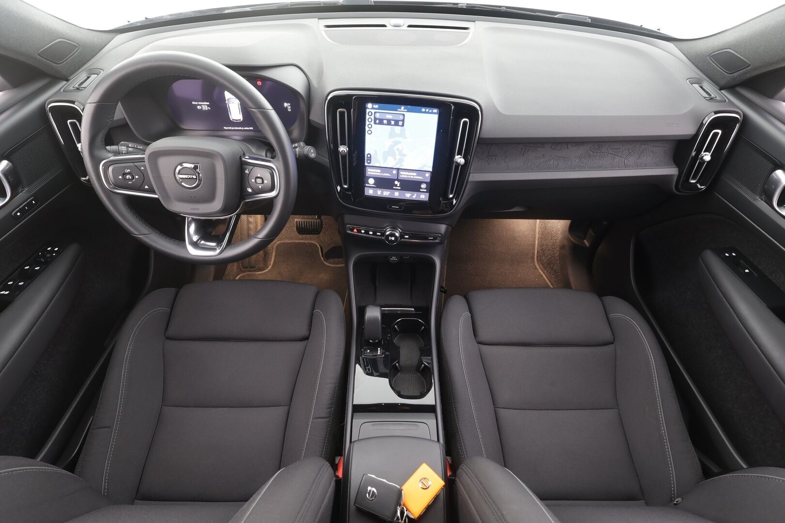 Volvo XC40 2023 Recharge Single Plus aut -  | ACC | ILP | Koukku | Muistipenkki | LED | P.Kamera | Sporttipenkit | Keyless | Apple&Android | 1.Om Suomi-auto | Kahdet Renkaat |