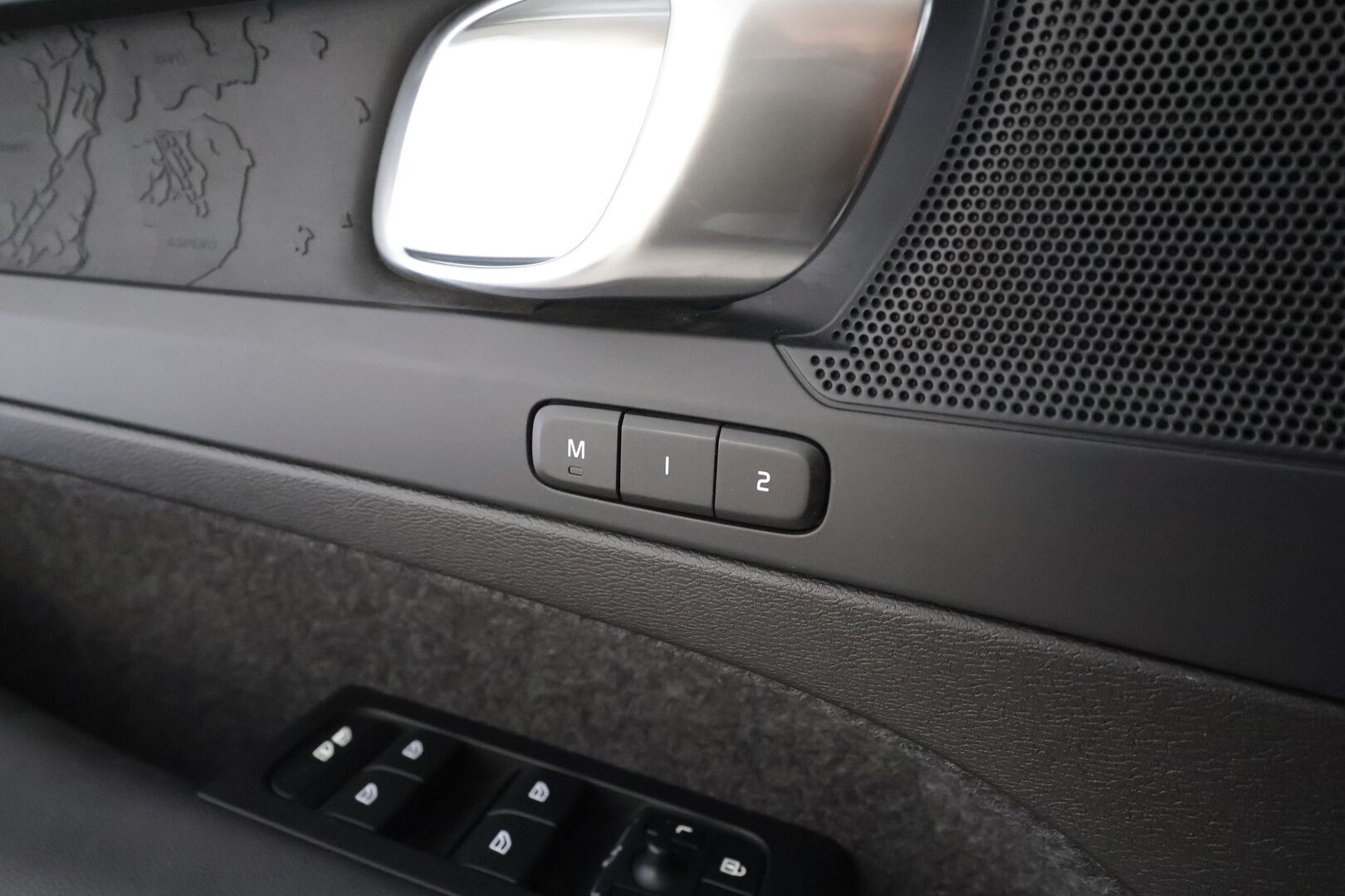 Volvo XC40 2023 Recharge Single Plus aut -  | ACC | ILP | Koukku | Muistipenkki | LED | P.Kamera | Sporttipenkit | Keyless | Apple&Android | 1.Om Suomi-auto | Kahdet Renkaat |
