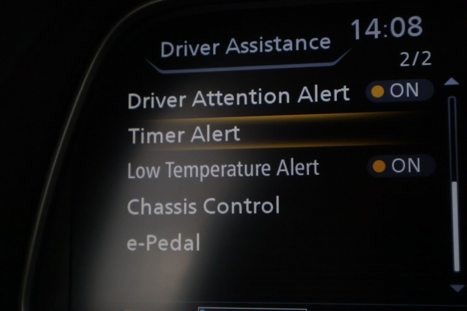 Nissan Leaf 2018 Tekna 40 kWh *360-kamera / Ratinlämmitin / Puolinahkapenkit* - 2x Renkaat / Siisti!