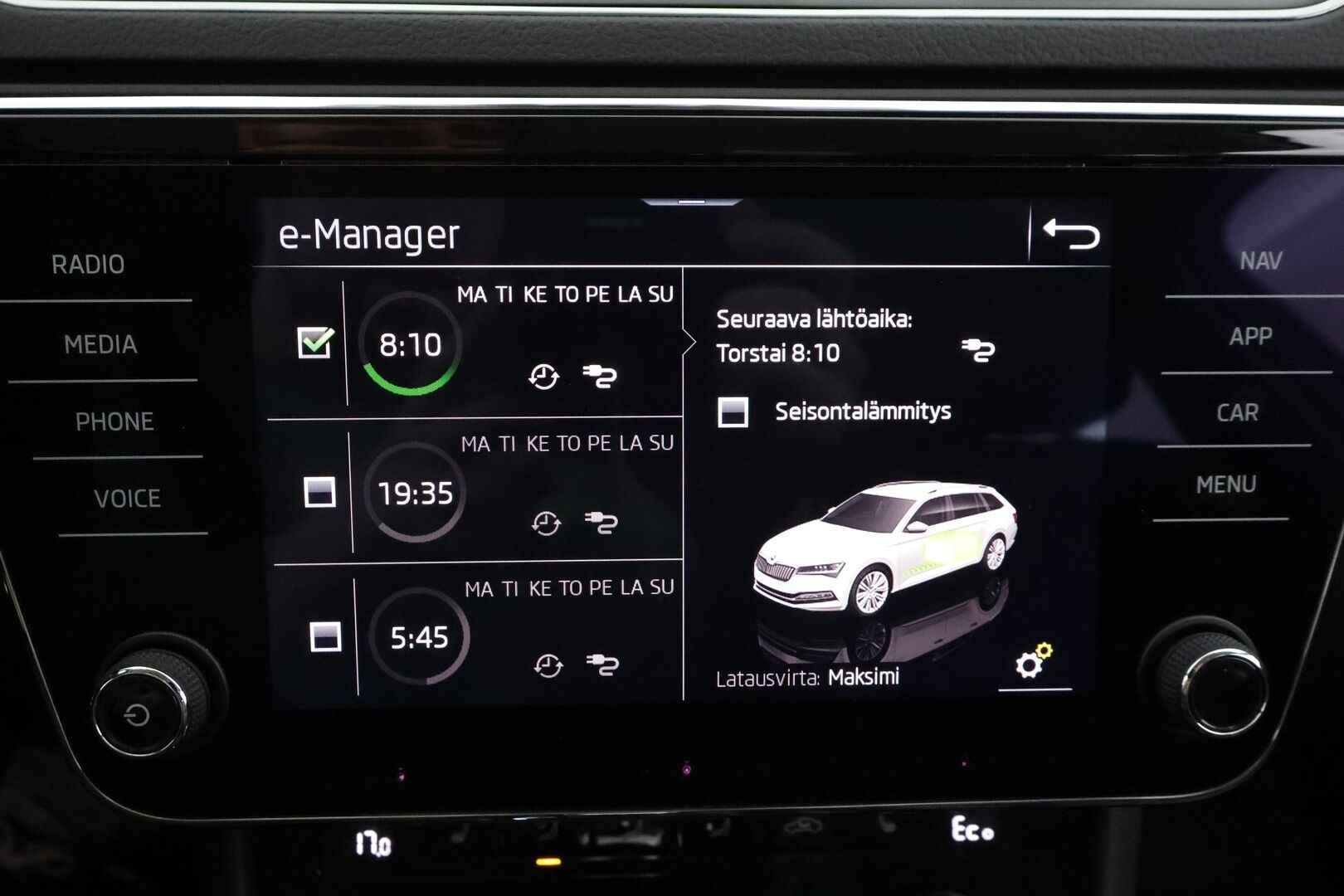 Skoda Superb 2021 Combi 1,4 TSI PHEV L&K iV DSG * Webasto / Koukku / ACC / Matrix-LED / P.Kamera / Canton / Muistinahat / Navi * - Akku kuntotarkastettu / Kahdet renkaat / Merkkihuollot