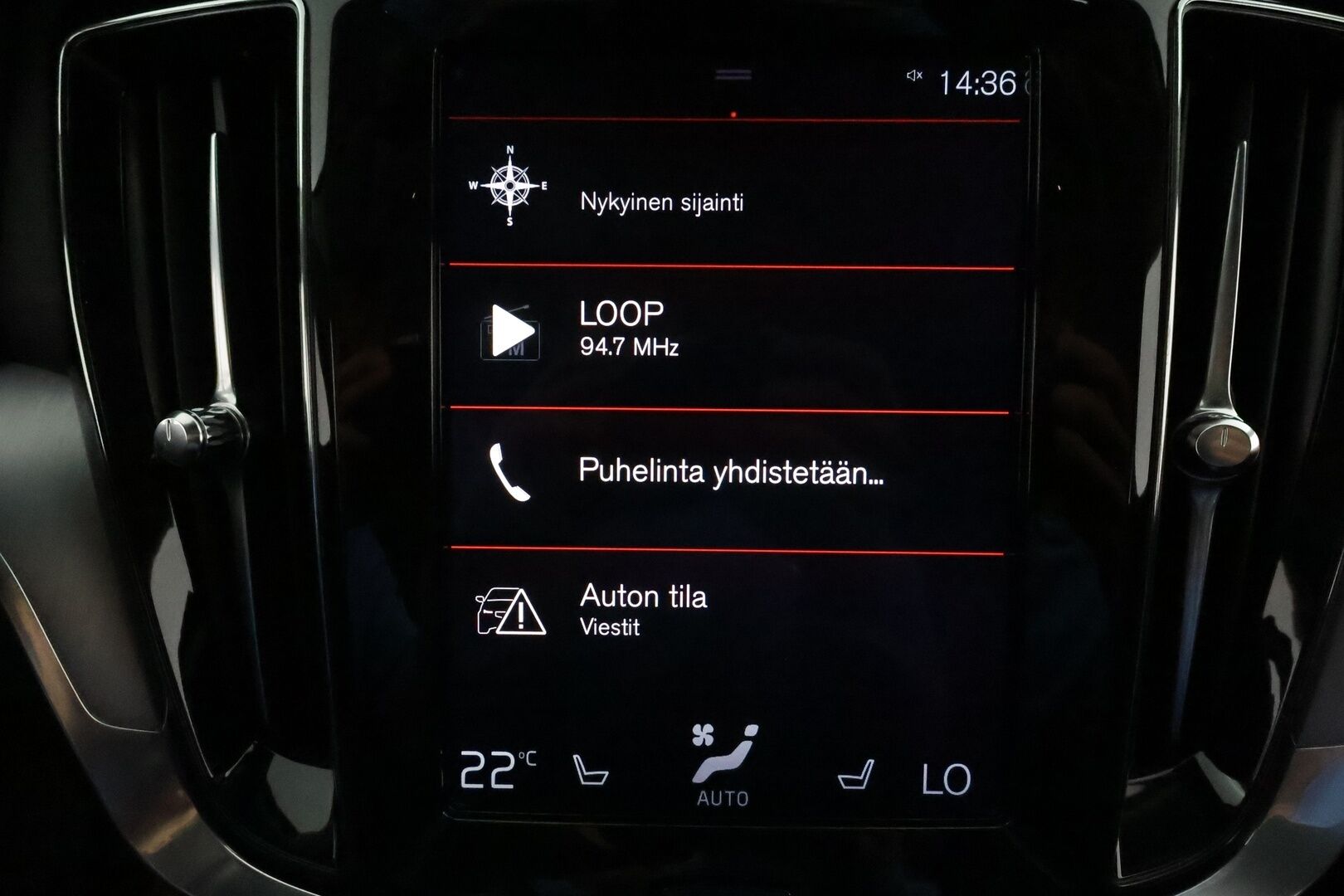 Volvo V60 2020 D3 AWD Momentum aut **ACC / Webasto / Koukku / Full-LED / P.Kamera / Navi / Kaistavahti / Digimittaristo*** - Kahdet Renkaat