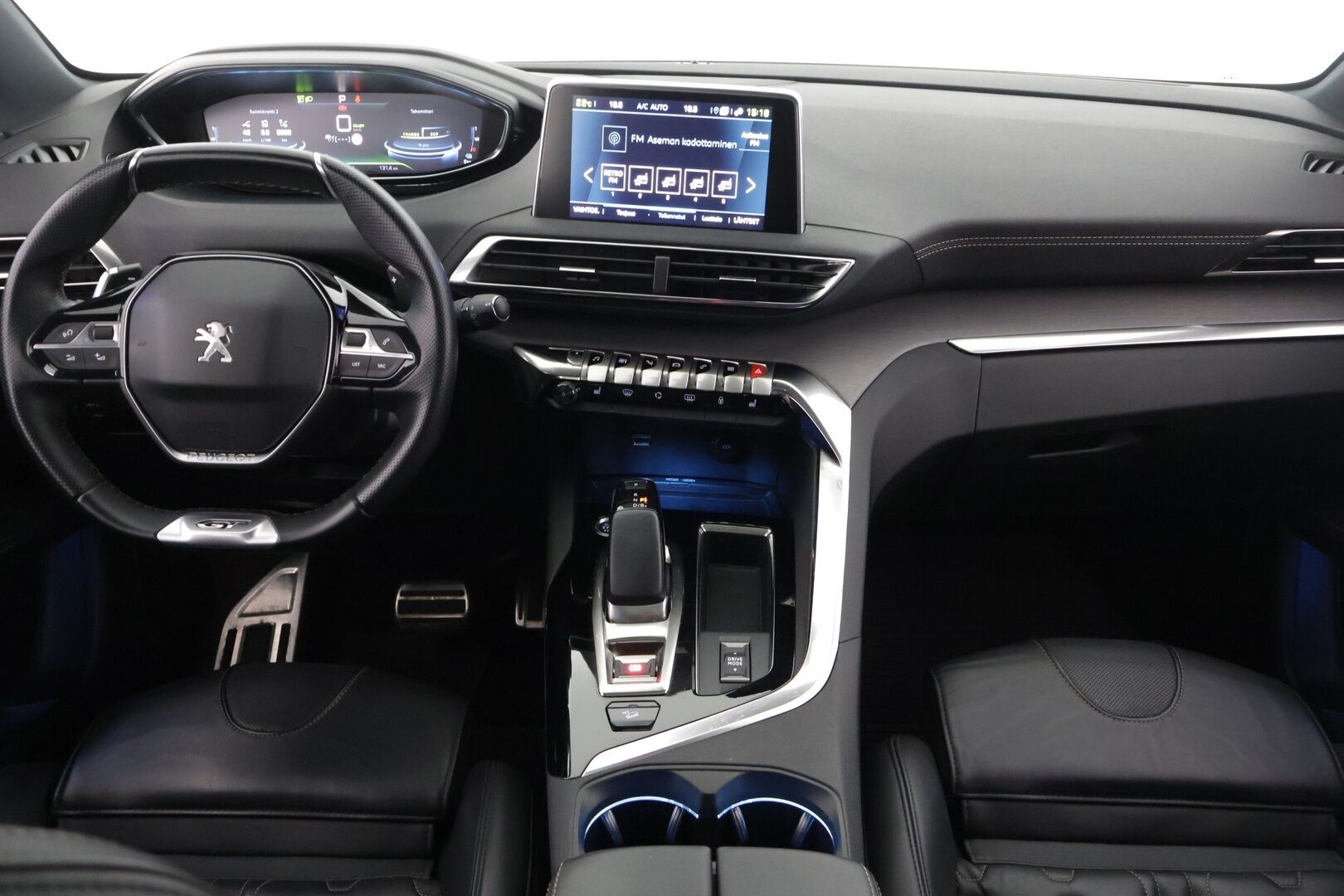 Peugeot 3008 2021 GT Hybrid4 300 EAT8-automaatti - Hierova ja sähköinen kuljettajanpenkki / Nahkasisusta / Adapti Vakkari /  Focal Sound System / Panorama / Sairaan Kovat Varusteet!