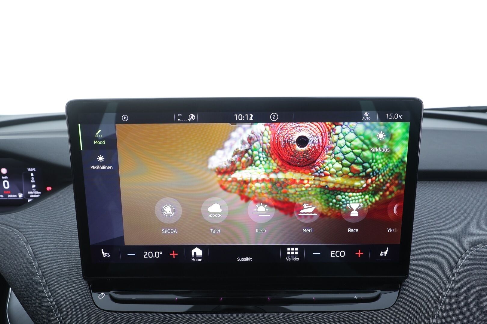 Skoda Enyaq 2023 80 iV - ACC | ILP | Koukku | P.kamera | Puolinahat | Ratinlämmitys | Keyless | Apple&Android | 1.Om Suomi-auto | Kahdet Renkaat | Merkkihuollettu |