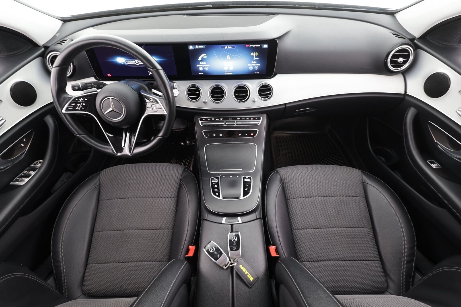 Mercedes-Benz E 2023 220 d Edition 4MATIC T A * Vakkari / 360° / Muistipenkit / Puolinahat / Widescreen / Navi / Multibeam * - 1.Om Suomi-auto / Kahdet renkaat aluvanteilla - HULLUT AVAJAISHULINAT KORKOTARJOUS 3,29 %