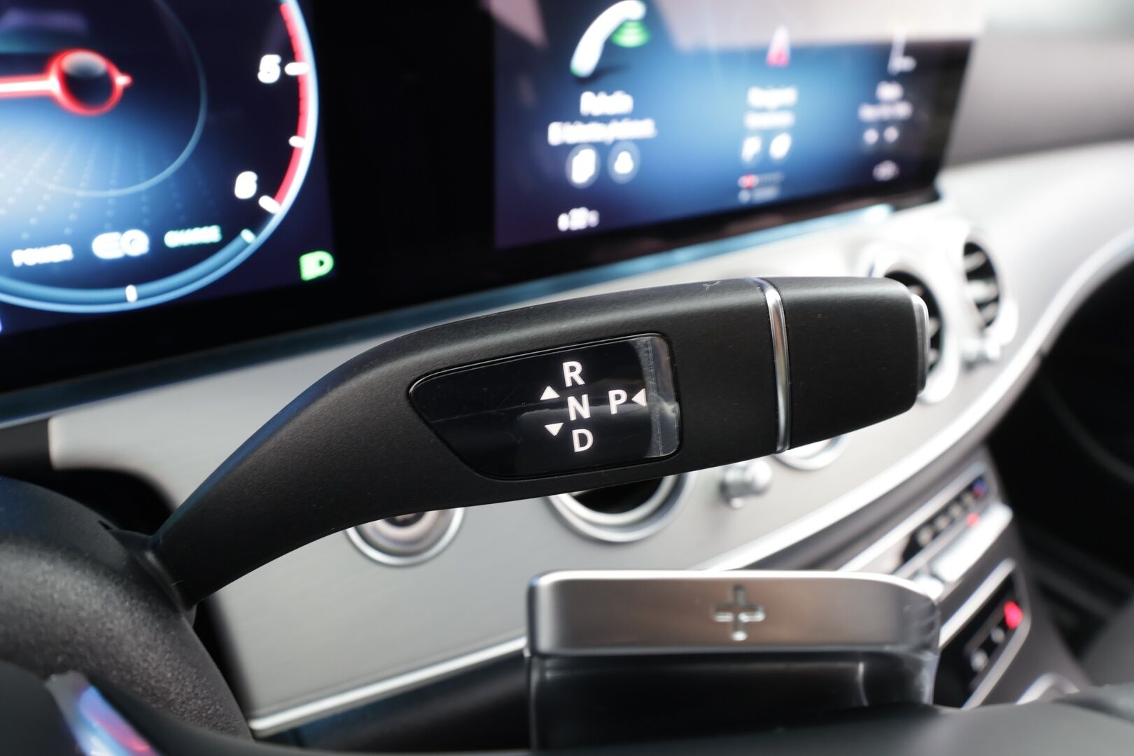 Mercedes-Benz E 2023 220 d Edition 4MATIC T A * Vakkari / 360° / Muistipenkit / Puolinahat / Widescreen / Navi / Multibeam * - 1.Om Suomi-auto / Kahdet renkaat aluvanteilla - Osta nyt, maksa vasta ensi vuonna