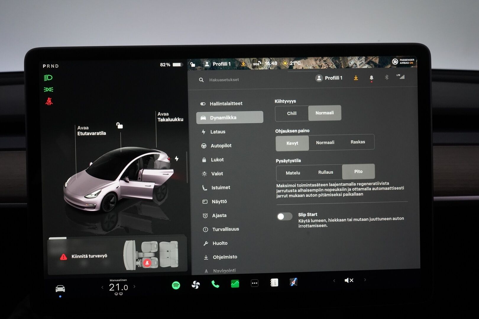 Tesla Model 3 2022 Standard Range Plus * AMD Ryzen / Lämpöpumppu / ACC / Matrix-Led / Kamera * - Kahdet vanteet / Erikoisväri / Molemmat laturit / Puhdas CarVertical