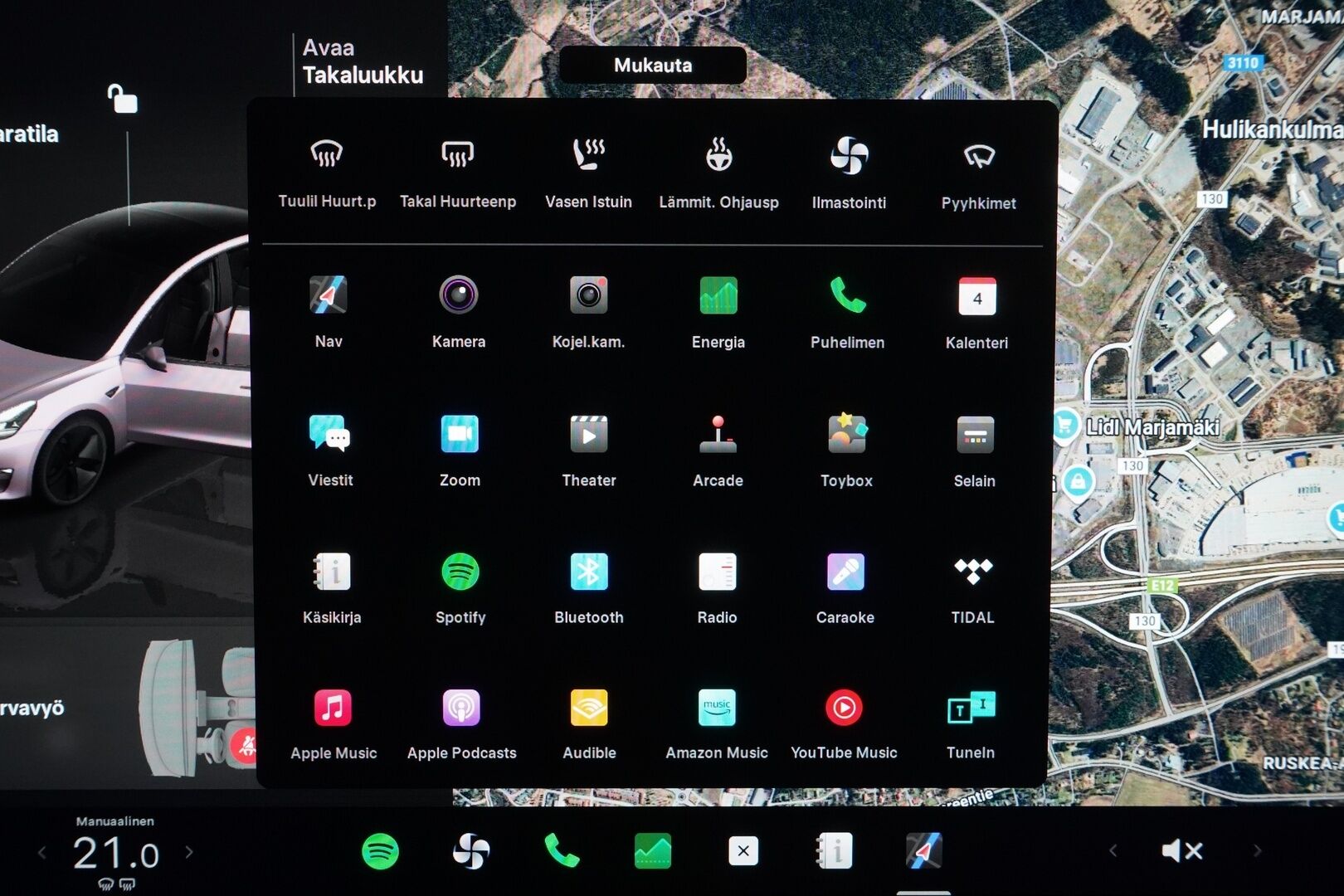 Tesla Model 3 2022 Standard Range Plus * AMD Ryzen / Lämpöpumppu / ACC / Matrix-Led / Kamera * - Kahdet vanteet / Erikoisväri / Molemmat laturit / Puhdas CarVertical