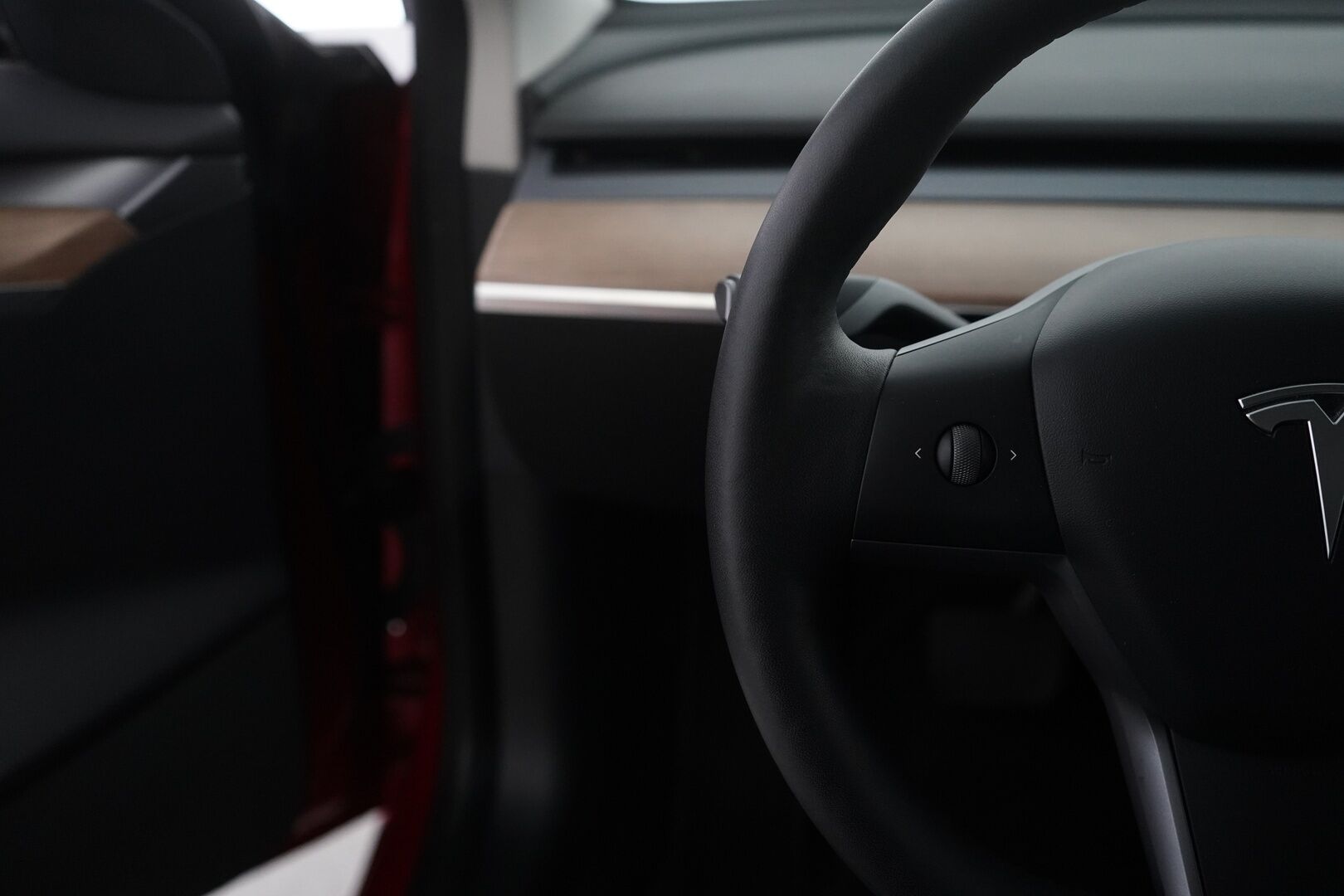 Tesla Model 3 2022 Standard Range Plus * AMD Ryzen / Lämpöpumppu / ACC / Matrix-Led / Kamera * - Kahdet vanteet / Erikoisväri / Molemmat laturit / Puhdas CarVertical