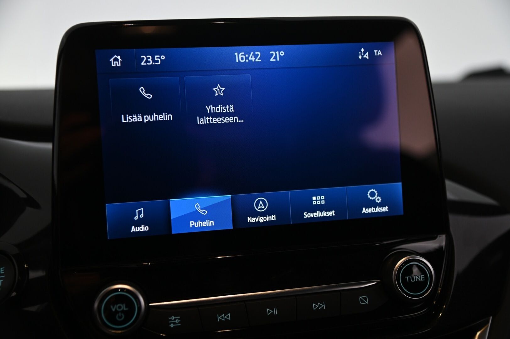 Ford Puma 2023 1.0 EcoBoost Hybrid (mHEV) 125hv M6 ST-Line 5-ovinen - 1-Omisteinen | Digimittaristo | Lämmitettävä Tuulilasi | Lämmitettävä Ohjauspyörä | Kahdet Renkaat Alumiinivanteilla | Kaistavahti  