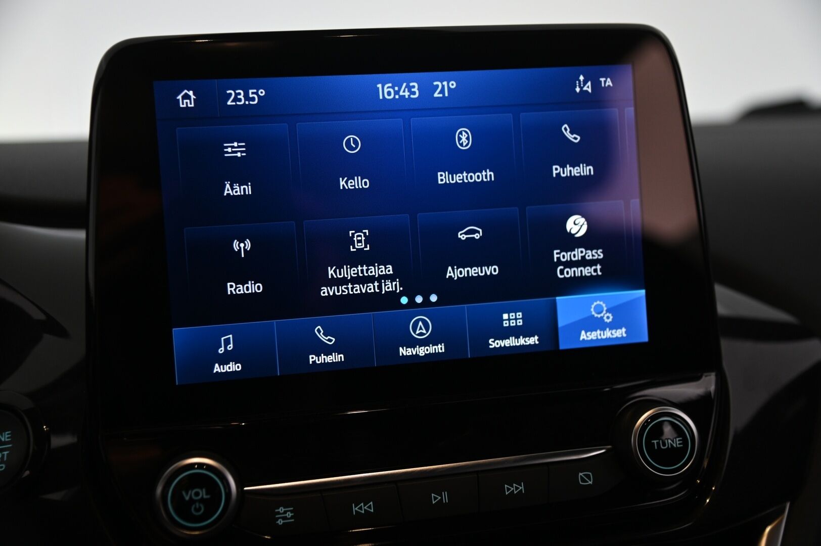 Ford Puma 2023 1.0 EcoBoost Hybrid (mHEV) 125hv M6 ST-Line 5-ovinen - 1-Omisteinen | Digimittaristo | Lämmitettävä Tuulilasi | Lämmitettävä Ohjauspyörä | Kahdet Renkaat Alumiinivanteilla | Kaistavahti  