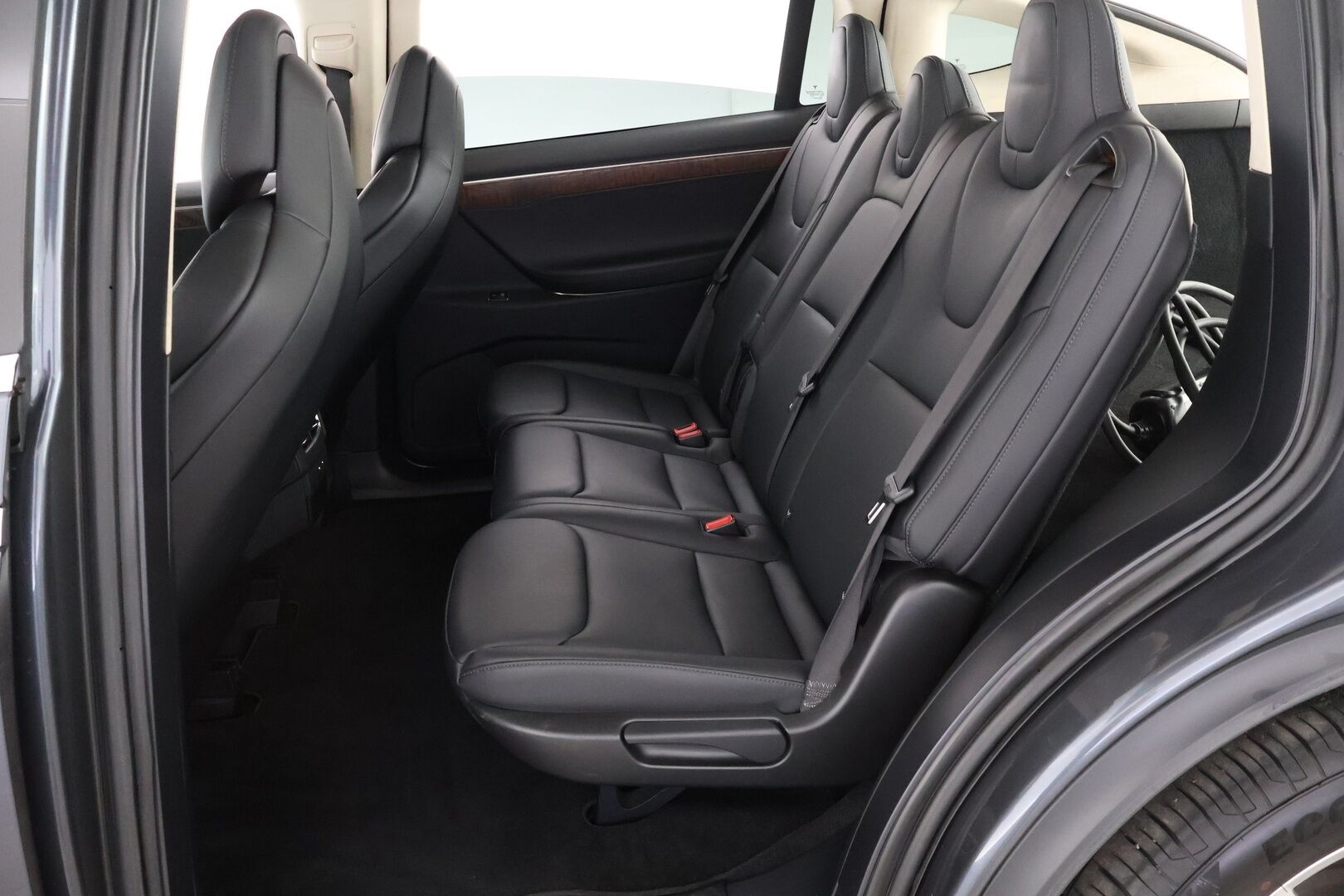 Tesla Model X 2018 75D *Autopilot / CCS / 2x Vanteet / Koukku / Lasikatto* - *JUURI KATSASTETTU / Autopilot / CCS / 2x Vanteet / Koukku