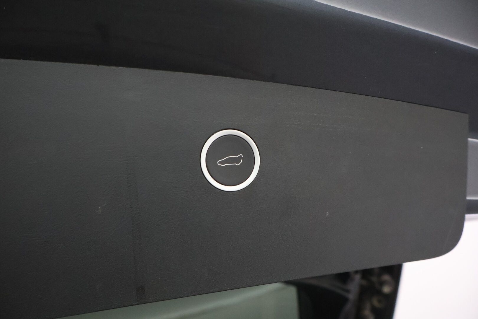 Tesla Model X 2018 75D *Autopilot / CCS / 2x Vanteet / Koukku / Lasikatto* - *JUURI KATSASTETTU / Autopilot / CCS / 2x Vanteet / Koukku