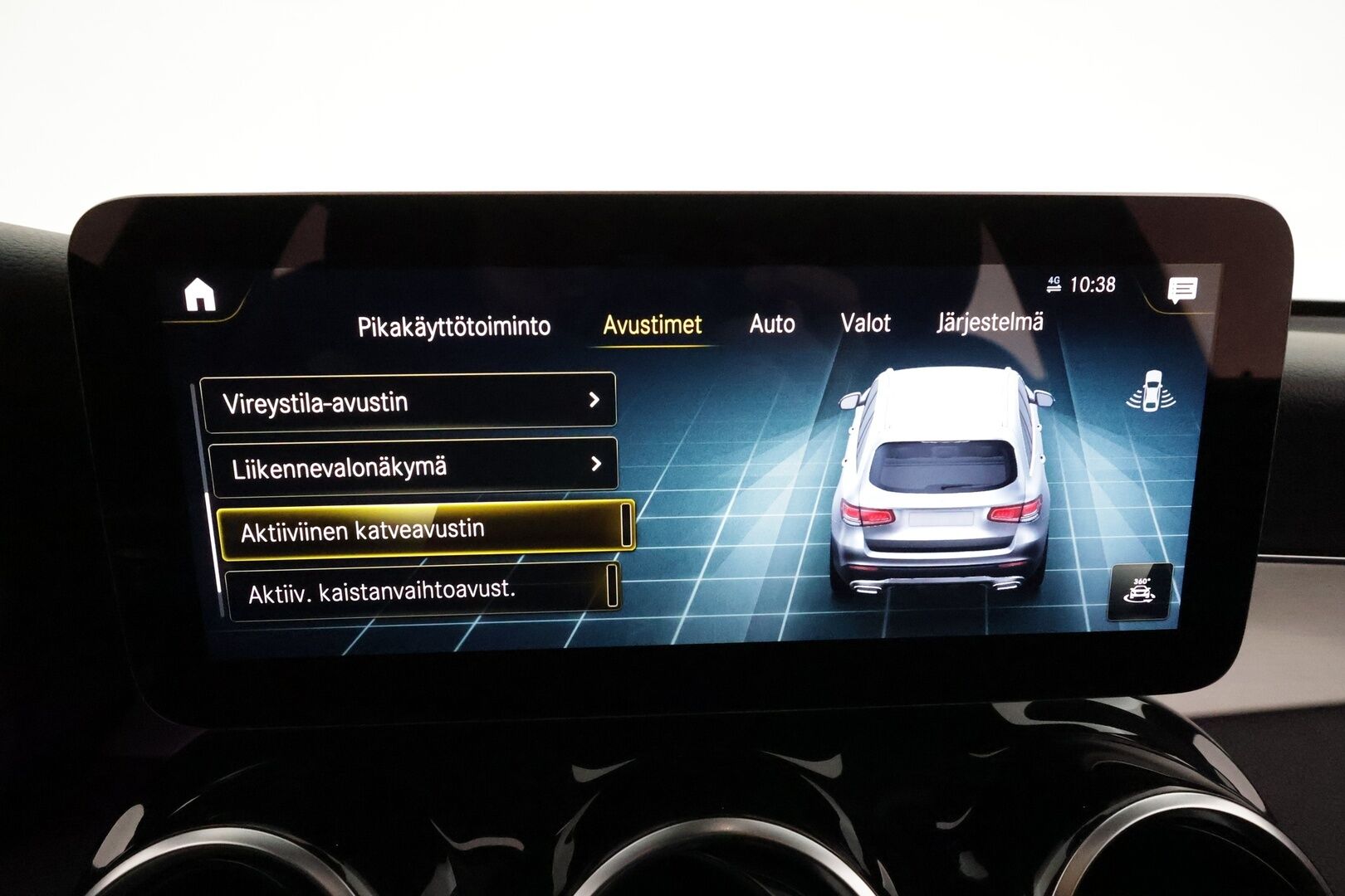 Mercedes-Benz GLC 2021 300e 4MATIC A Business EQ Power *Distronic+ / P.kamera / Multibeam / Koukku / Panorama / KeylessGo / Navi* - Kahdet renkaat aluvanteilla