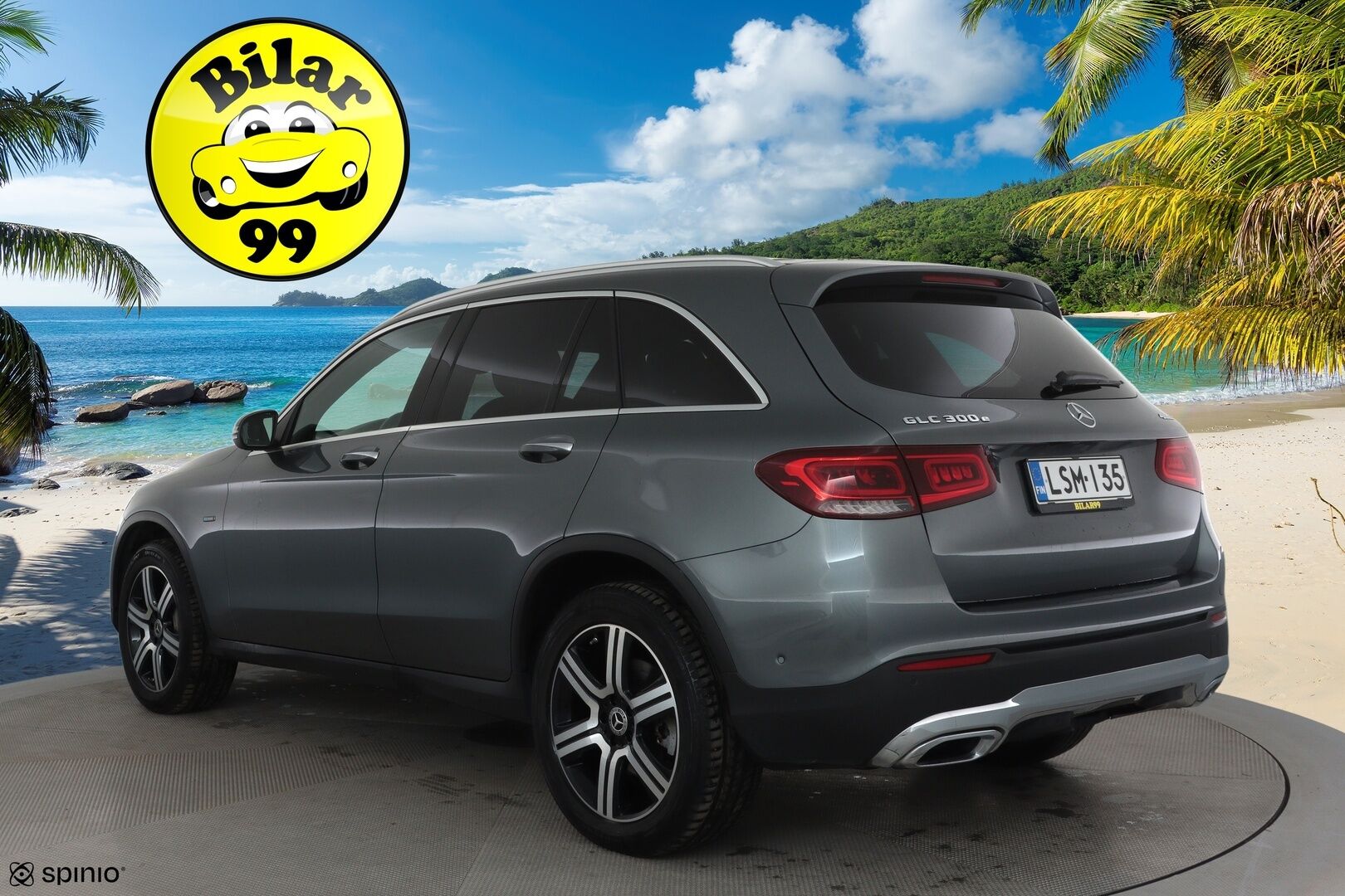 Mercedes-Benz GLC 2021 300e 4MATIC A Business EQ Power *Distronic+ / P.kamera / Multibeam / Koukku / Panorama / KeylessGo / Navi* - Kahdet renkaat aluvanteilla