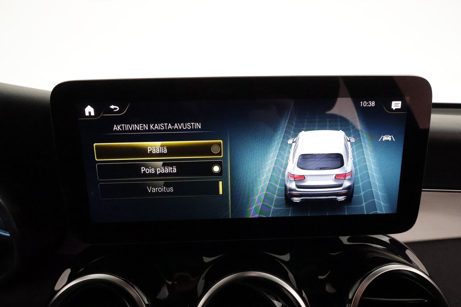 Mercedes-Benz GLC 2021 300e 4MATIC A Business EQ Power *Distronic+ / P.kamera / Multibeam / Koukku / Panorama / KeylessGo / Navi* - Kahdet renkaat aluvanteilla