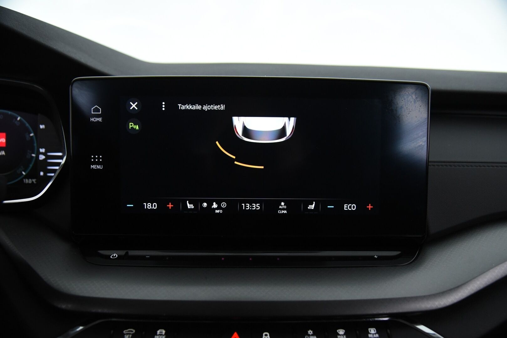 SKODA OCTAVIA 2021 1.4 TSI Combi PHEV Ambition iV DSG Autom * Vakkari / Matrix / Kaistanpitoavustin / P.tutka / Ratinlämmitin / Smartlink * - Digimittaristo / Penkinlämmittimet edessä ja takana! - HULLUT JOULUT KORKOTARJOUS 2,49% 