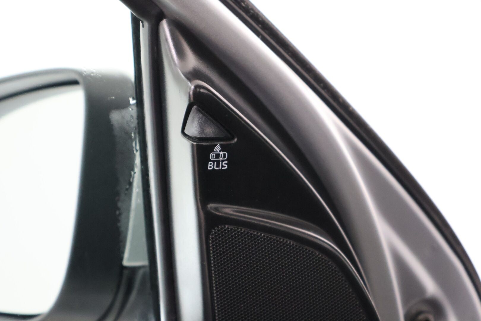 Volvo XC60 2017 D4 AWD Business Classic Summum aut / EI ADBLUE! / Adapt. vak / Webasto / Koukku / Nahkapenkki muistilla / Tutkat - Jakopää vaihdettu 2025 / 2x renkaat / Huoltokirja - HULLUT AVAJAISHULINAT KORKOTARJOUS 3,29 %