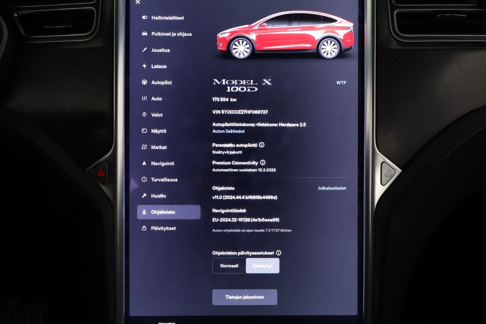 Tesla Model X 2017 100 D * Adapt. Cruise / Ilma-alusta / Mustat Nahat / P.Kamera / Kaistavahti / LED / Navi * - 3,99% KORKOTARJOUS TÄHÄN AUTOON 21.9. ASTI - * 100 D malli, tilava ja näyttävällä värillä oleva yksilö! *