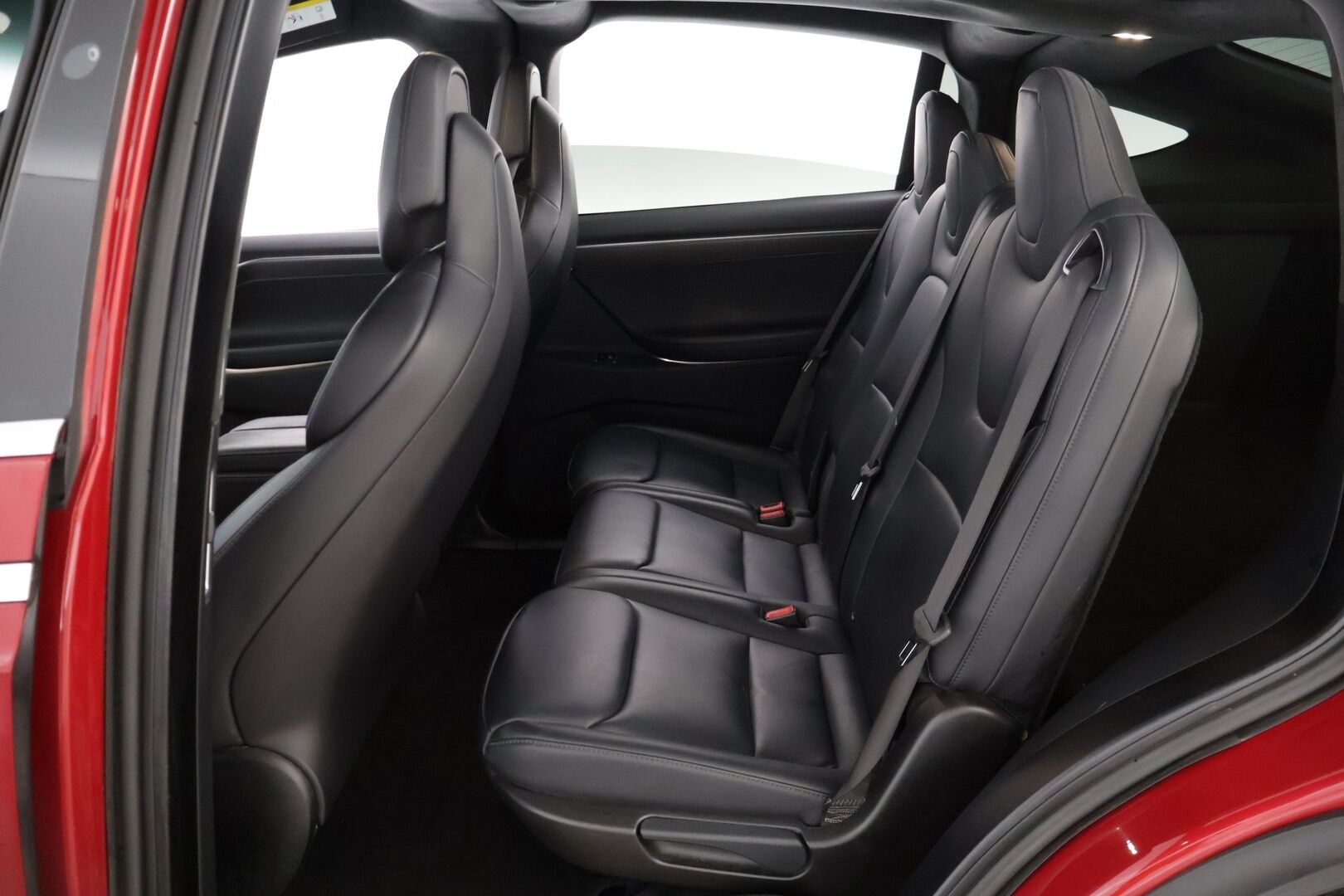 Tesla Model X 2017 100 D * Adapt. Cruise / Ilma-alusta / PTC / P.Kamera / Kaistavahti / LED / Navi * - * 100 D malli, tilava ja näyttävällä värillä oleva yksilö! *