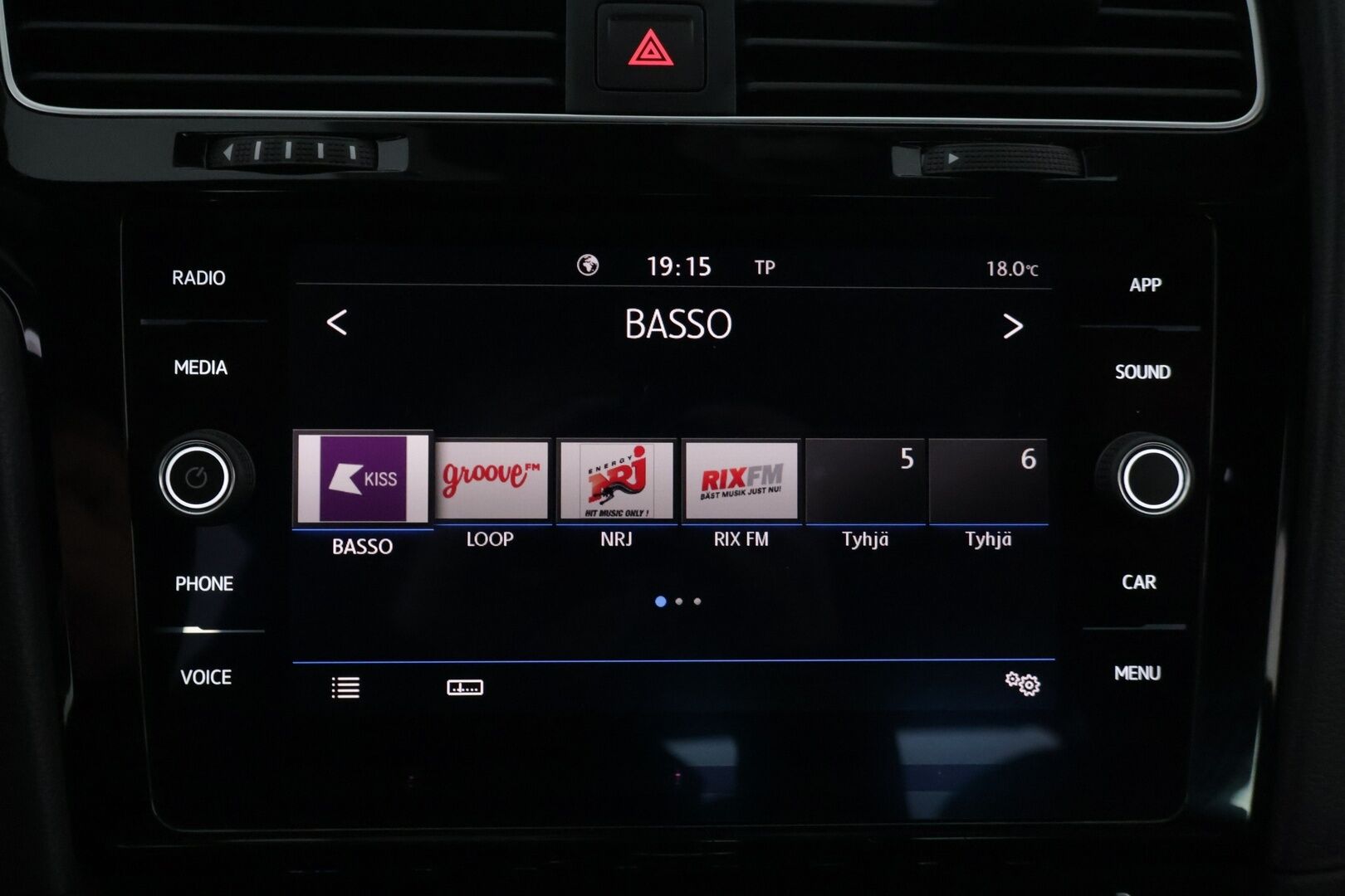 Volkswagen Golf 2020 GTE Plug-In Hybrid 150 kW (204 hv) DSG-automaatti ** Adapt. vakkari / Webasto / AppConnect / P-kamera / Koukku / LED  ** - Jakohihna vaihdettu 11/2025