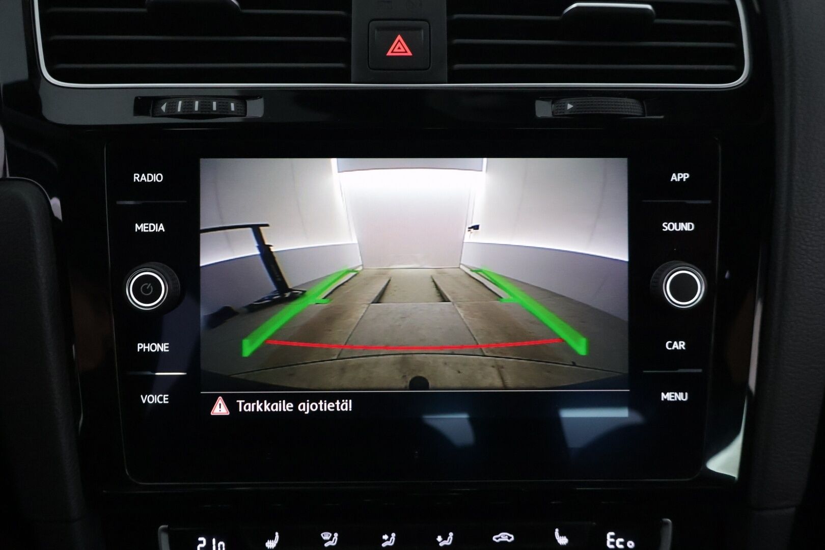 Volkswagen Golf 2020 GTE Plug-In Hybrid 150 kW (204 hv) DSG-automaatti ** Adapt. vakkari / Webasto / AppConnect / P-kamera / Koukku / LED  ** - Jakohihna vaihdettu 11/2025